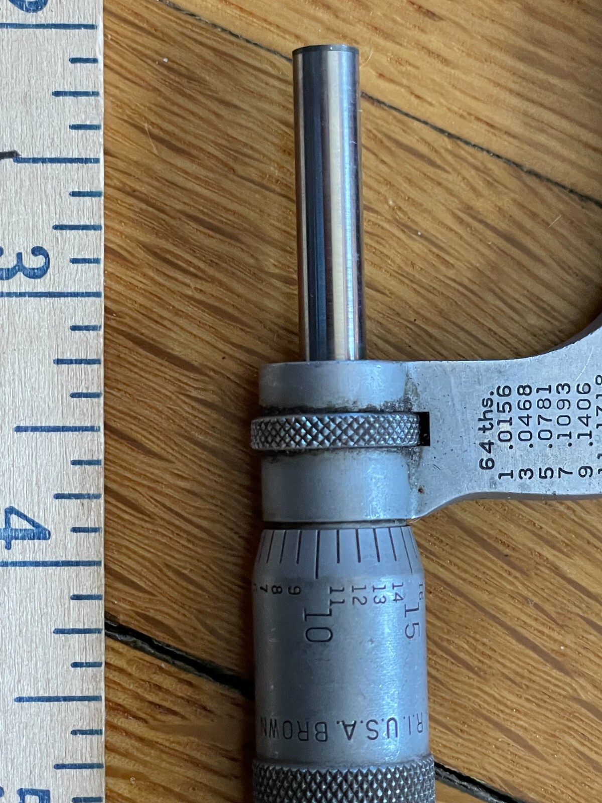 vintage USA Brown & Sharpe MFG 1″ – 2″ Micrometer for machinist toolmaking lathe