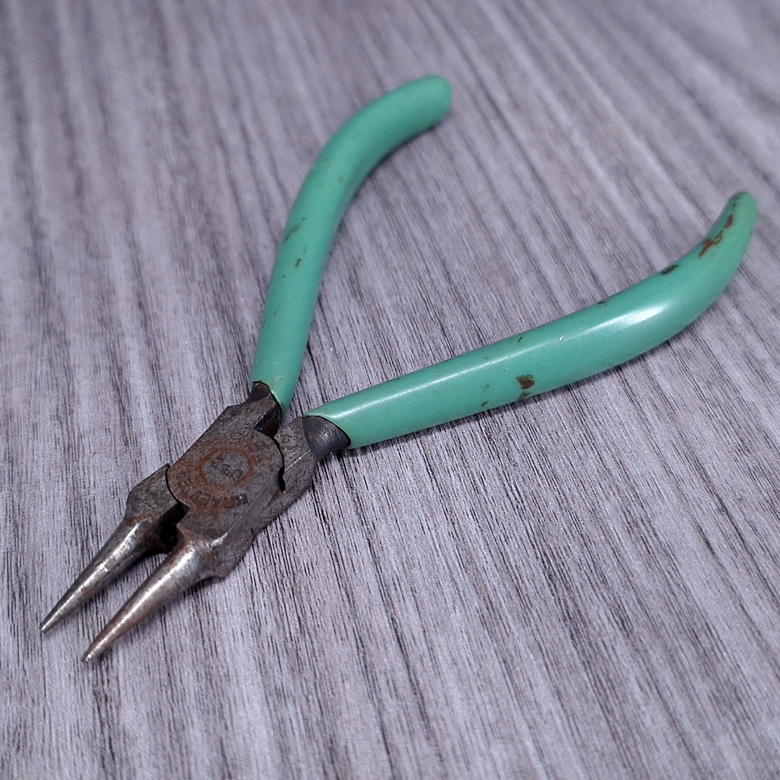 Vtg Kraeuter #85 Green Handled Round Needle Nose Pliers