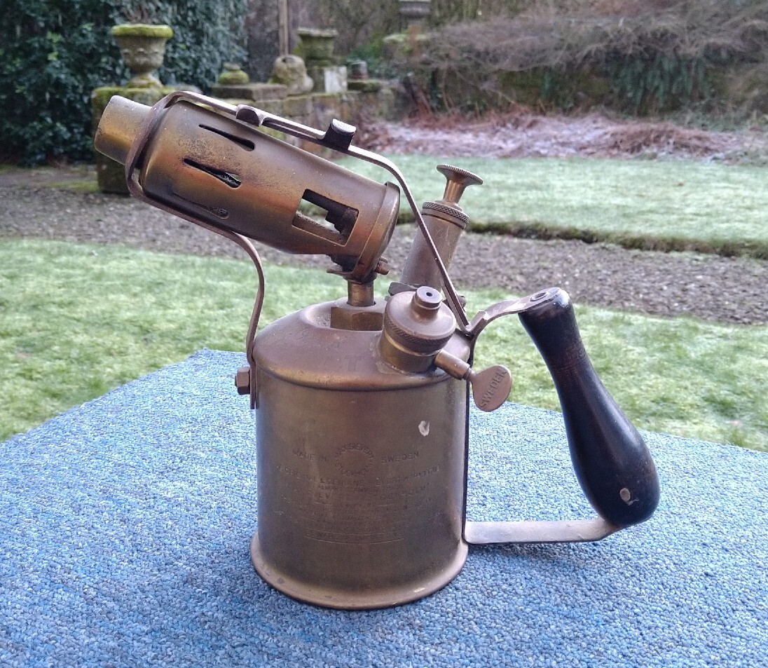 Vintage Swedish Max Sievert Brass Parrafin Blowlamp / Blowtorch Model 562