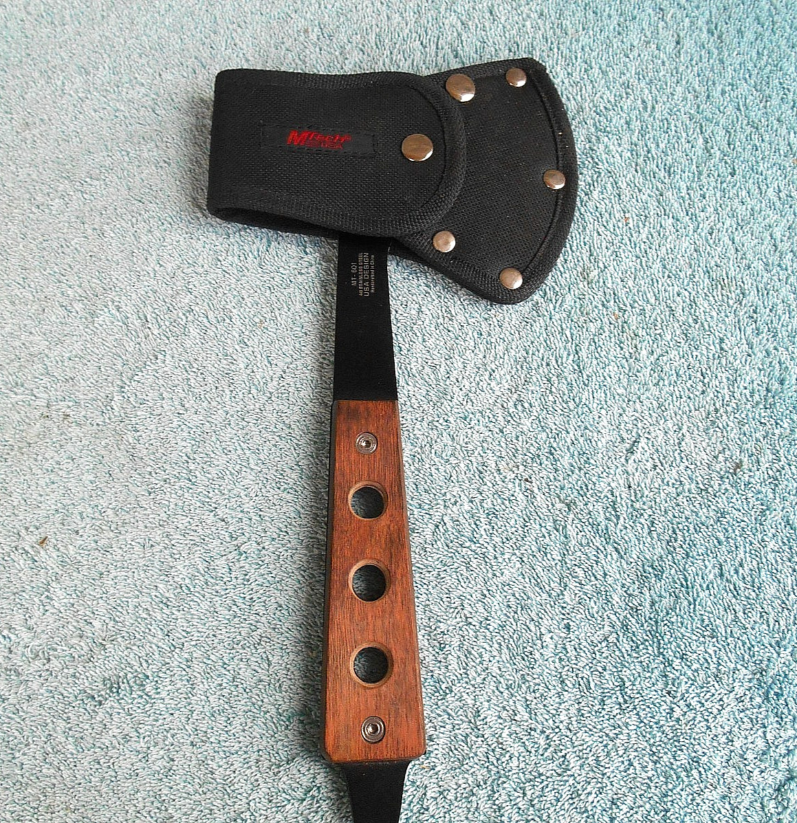 Mtech 10-1/2″ LIGHTWEIGHT Hatchet MT-601 WITH COVER. NICE & CLEAN.