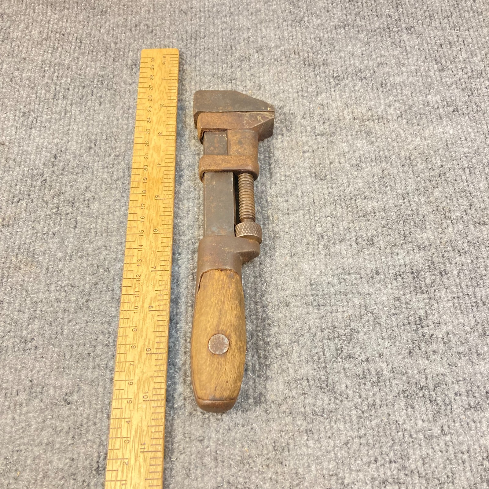 Vintage Whitaker Wrench Monkey Pipe 8 1/2″ Smooth Jaw Wood Handle Adjustable USA
