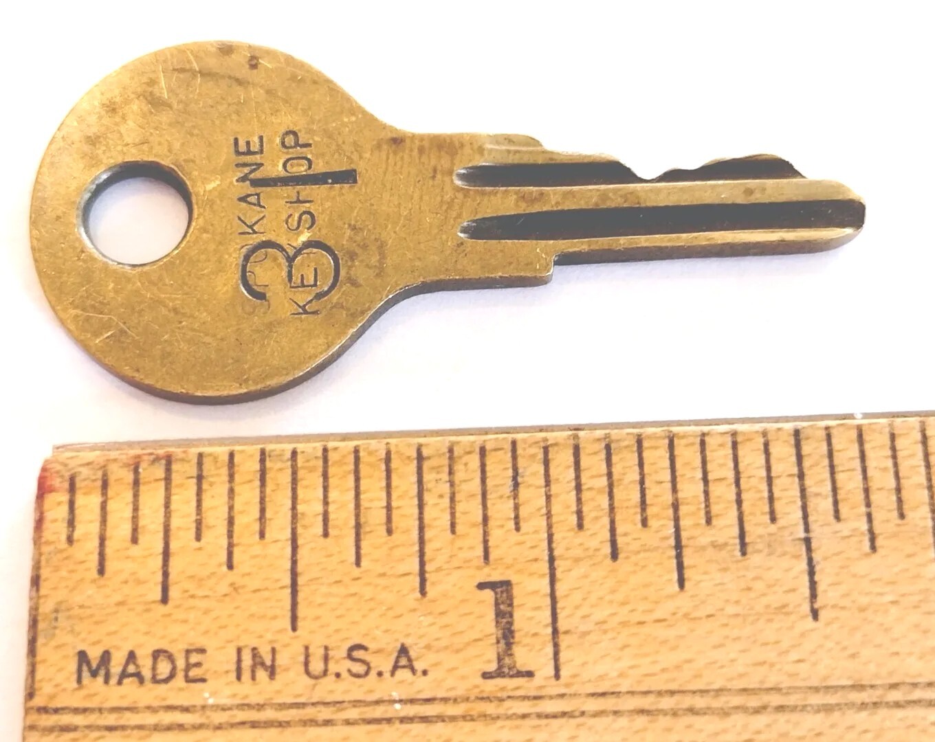 Vintage Key YALE SPOKANE WASHINGTON SHOP 31 3I Appx 1-5/8″ Locks