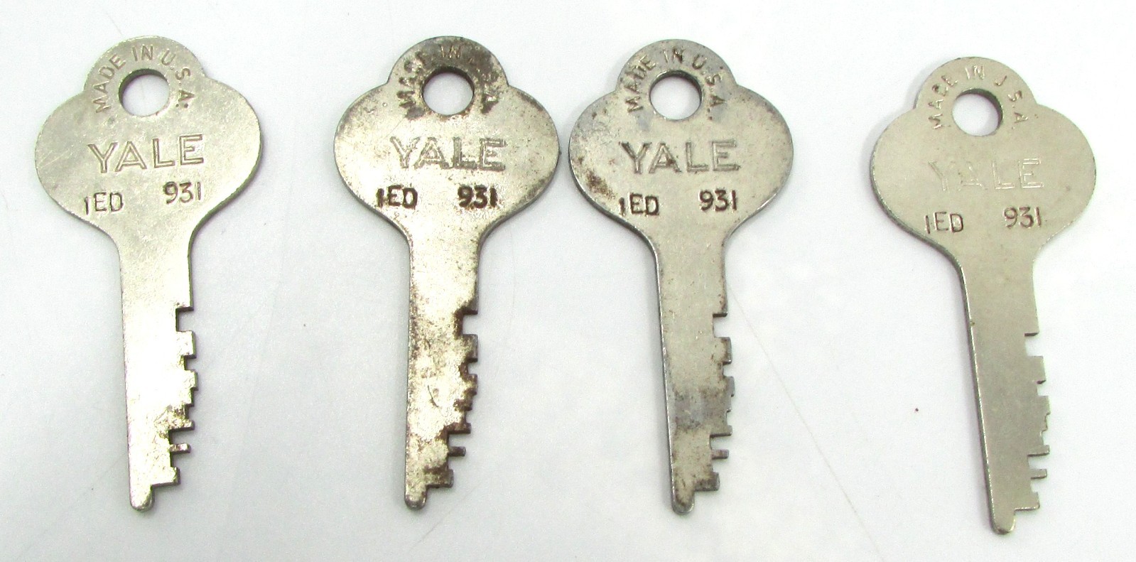 Vintage Yale & Towne Keys, #931 – Misc. Suitcase Style Keys