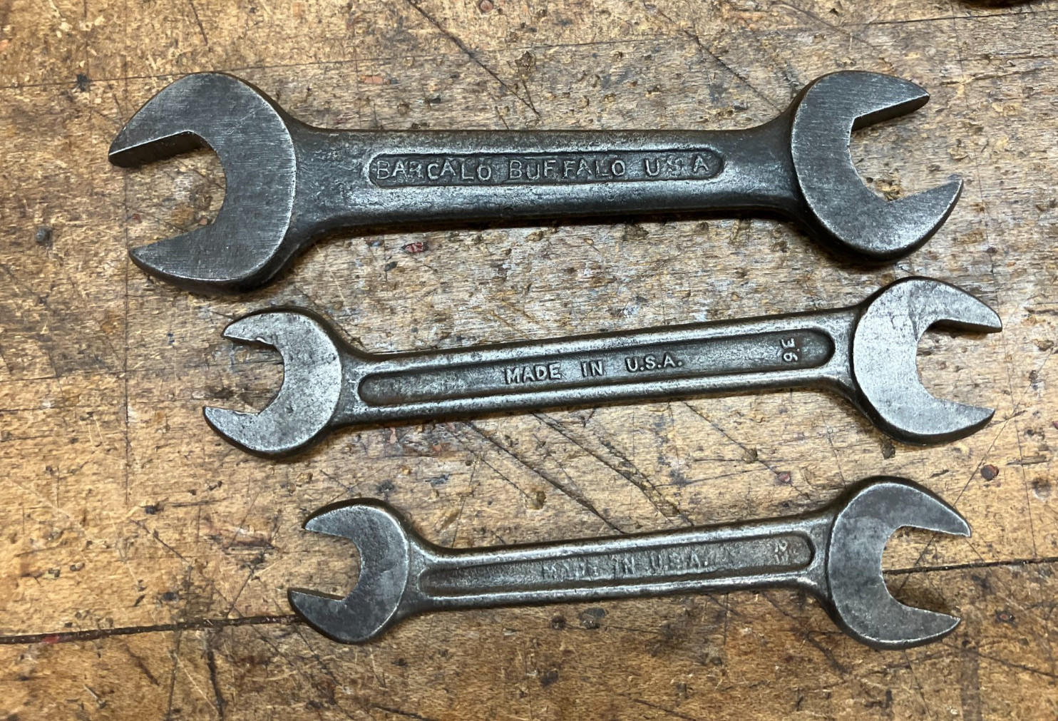 Vintage Checker 5 Piece Wrench Set