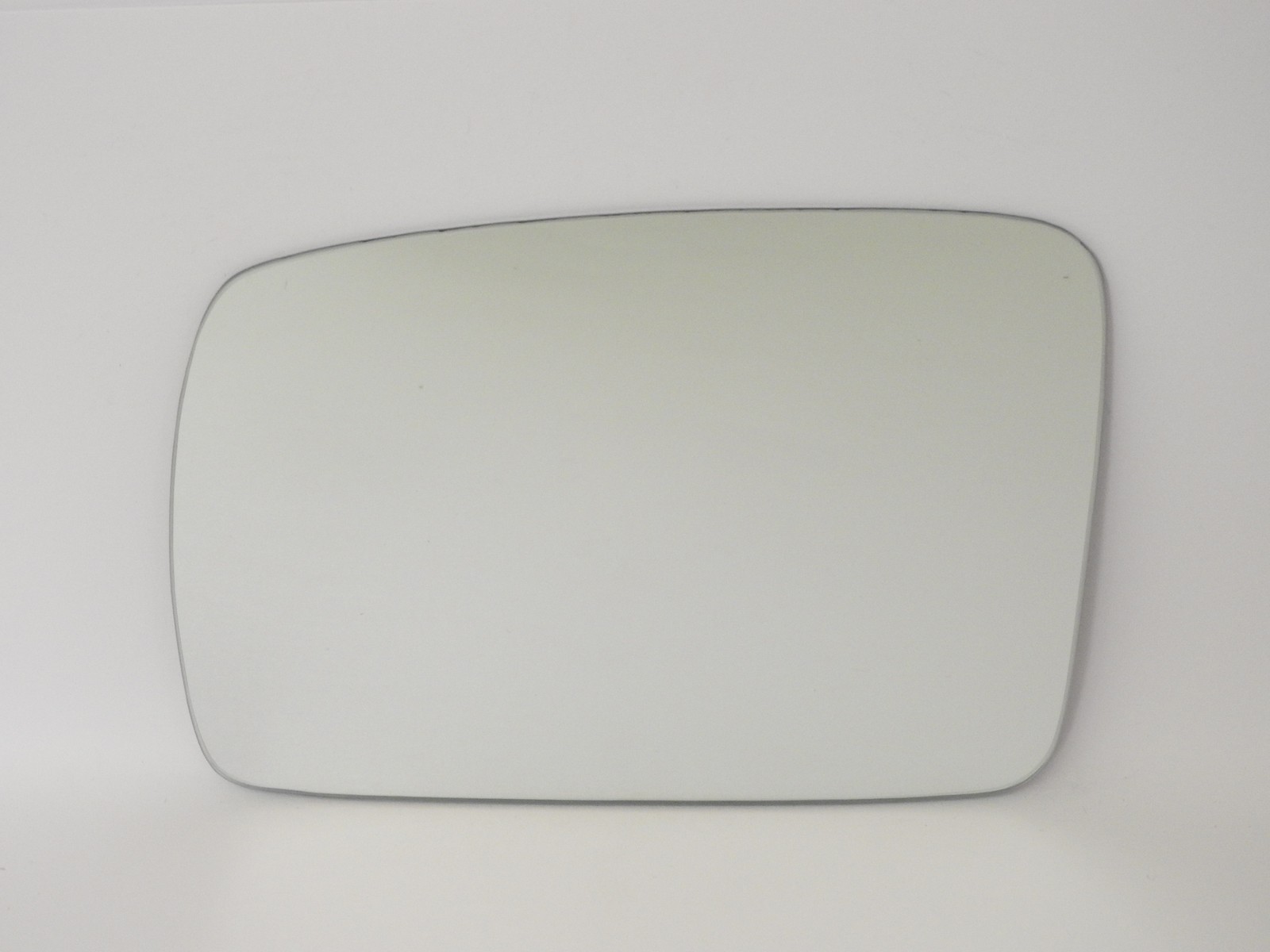 Rearview glass mirror for Land Rover Discovery III Freelander 2005 with…