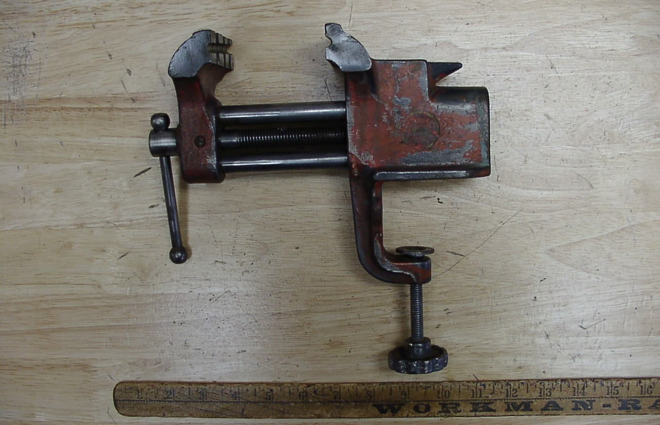 Vntg Grinder Mfg. Co. Super M-53USA Anvil Bench Vise,3-1/6″ Jaws,2-7/8″ Cap.,VGC