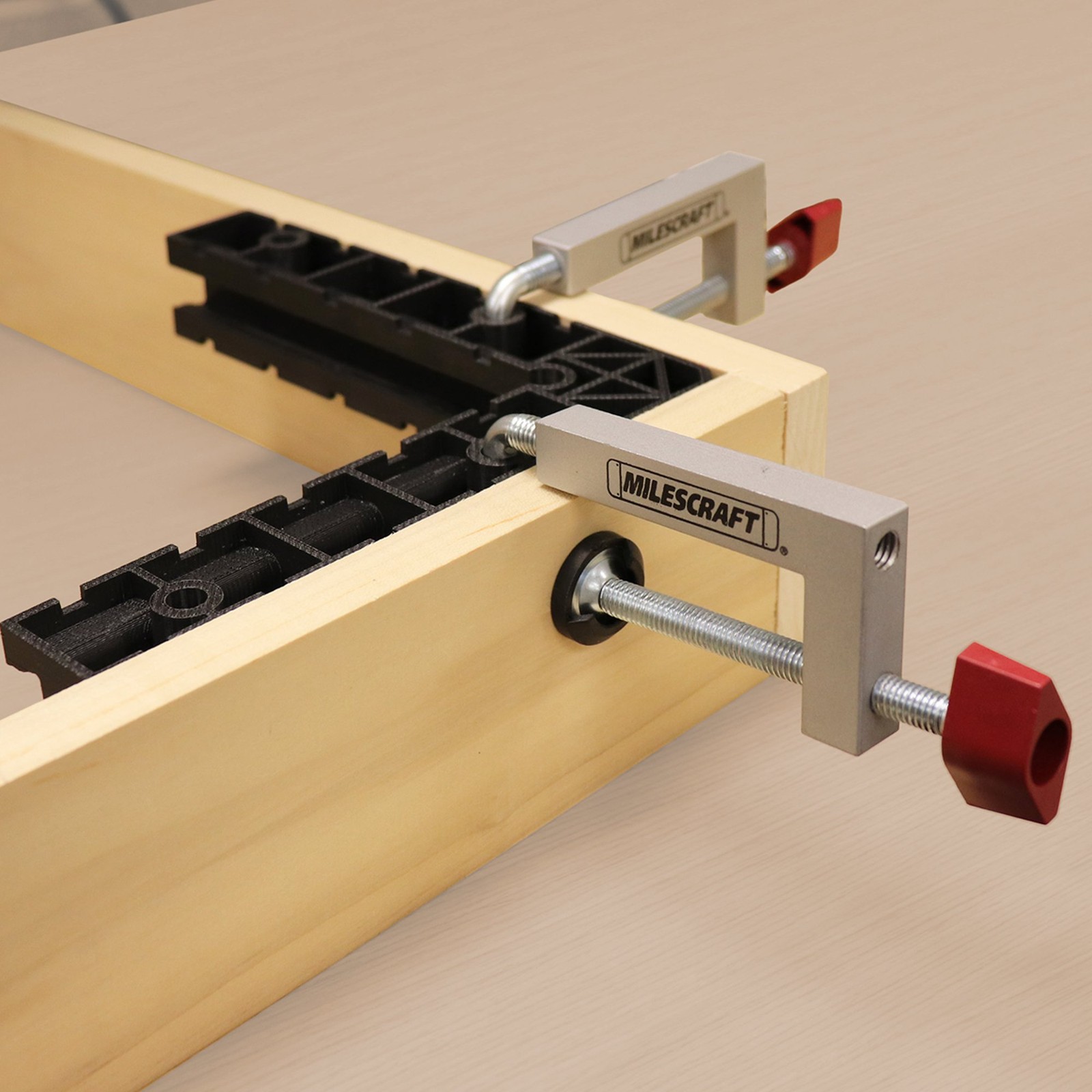 Milescraft 7209 Universal Fence Clamp 4-Pack – For Mitre Saws, Multicolor