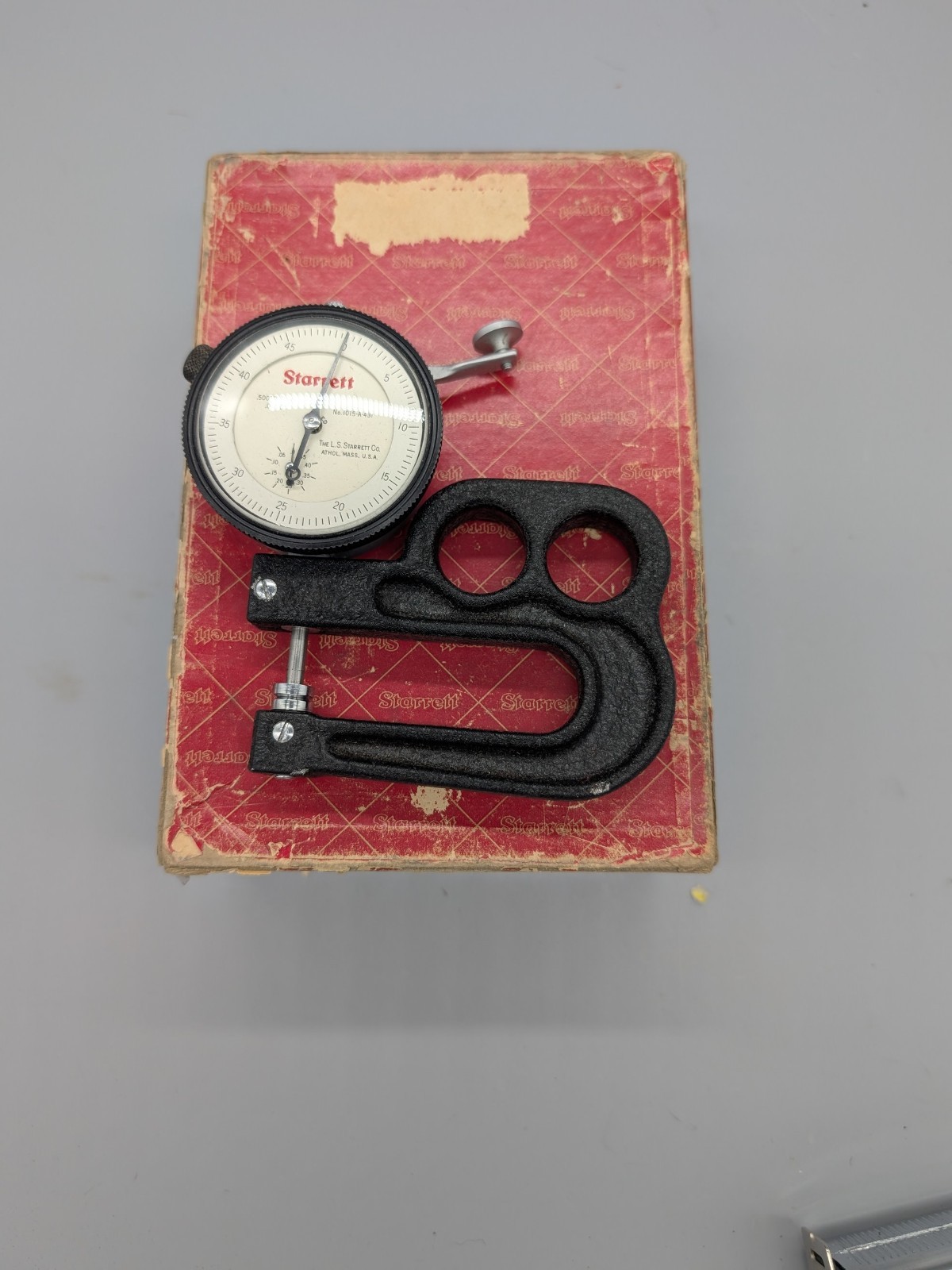 Starrett No. 1015A Jeweled Portable Dial Hand Gage .0005″ Machinist Tool USA
