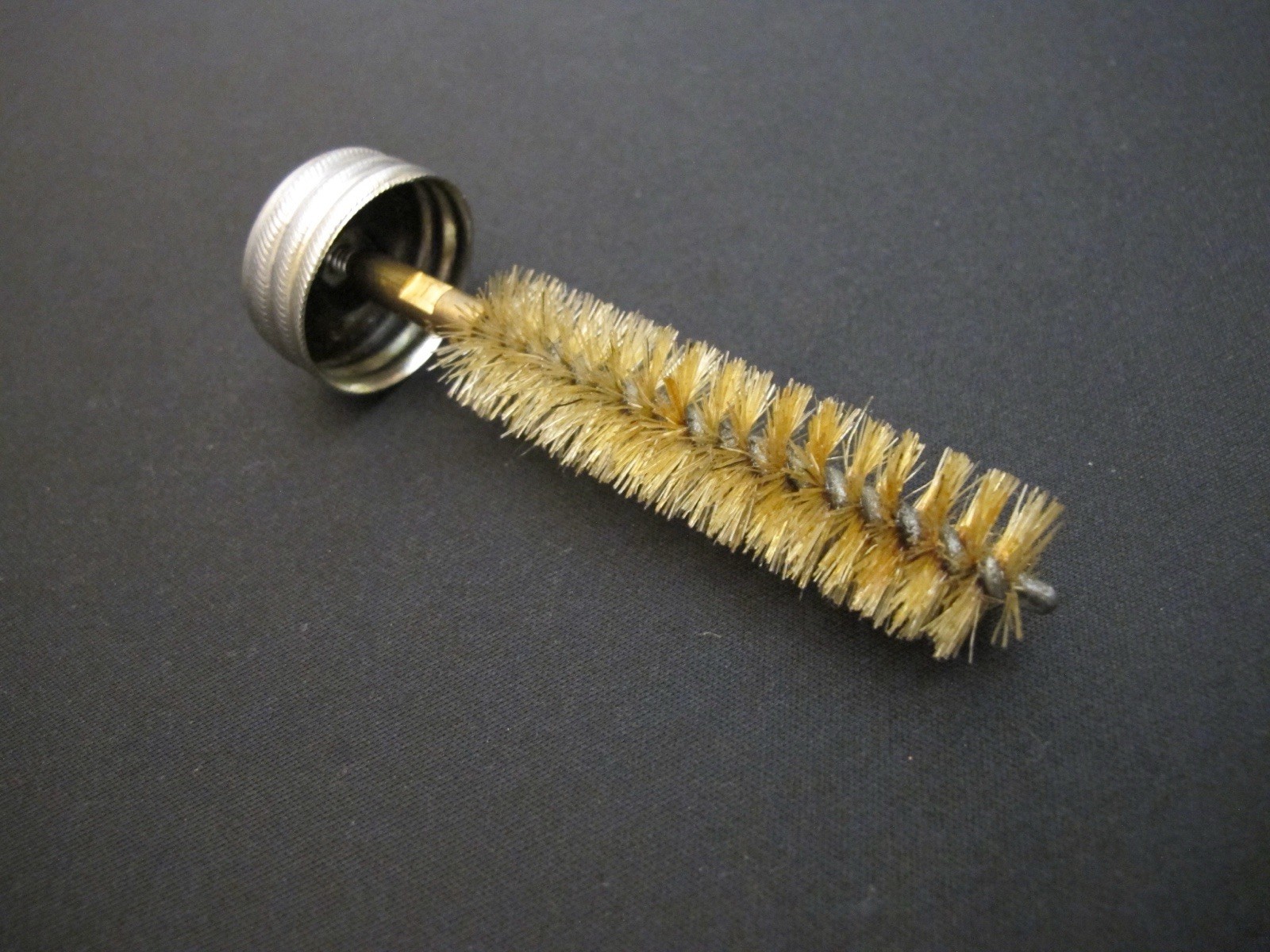 WWII BRITISH Small/Tin Vtg Military Oiler/Oil Can/Bottle Antique Rare Tool+Brush
