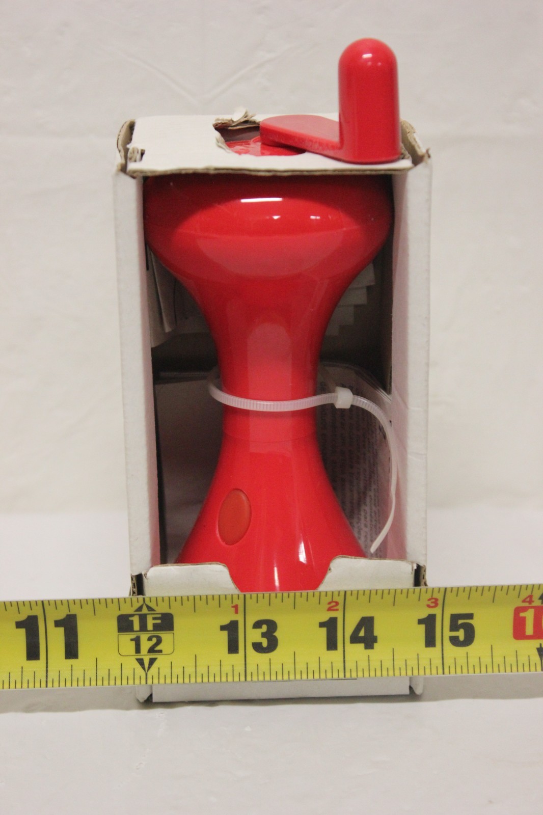 New In Package IKEA LJUSA Red Wind Up LED Flashlight Hand-powered J51