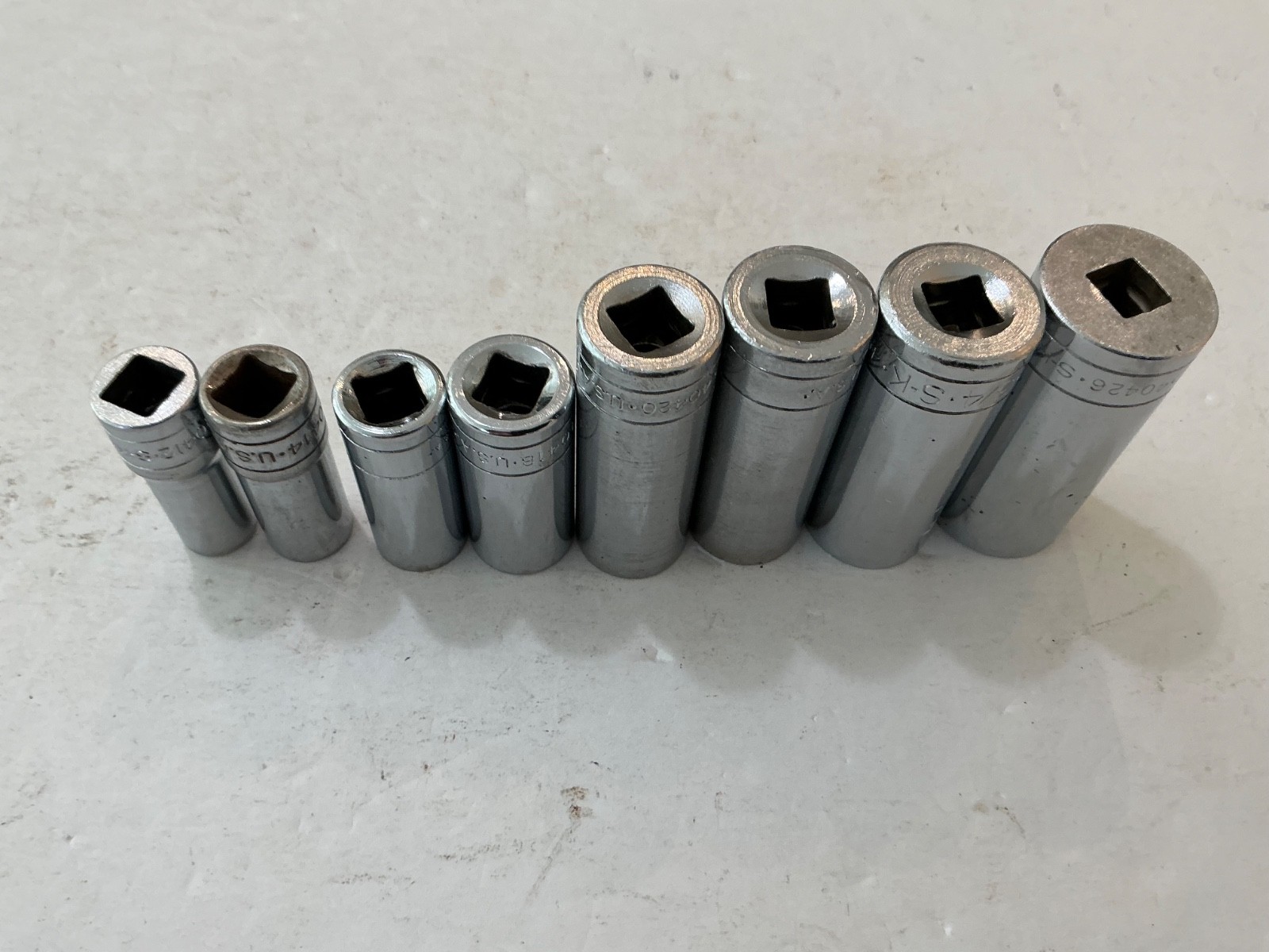 S-K TOOLS 3/8″ Drive SAE Deep Socket Set (8) Pieces 3/8 – 13/16″ – 6 Point – USA