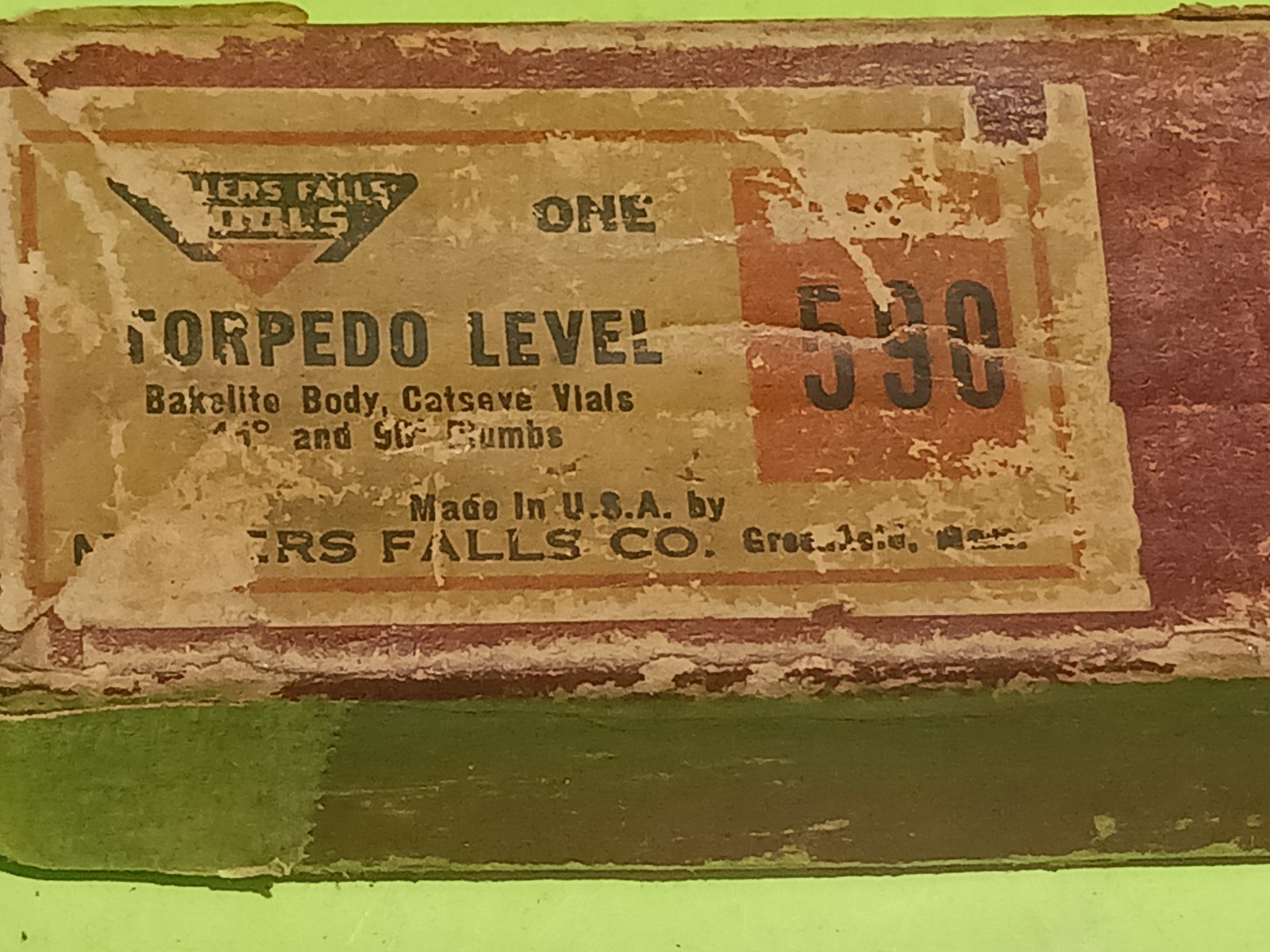 Vintage Millers Falls 9″Bakelite Torpedo 3 position Level No. 590 w/Original Box