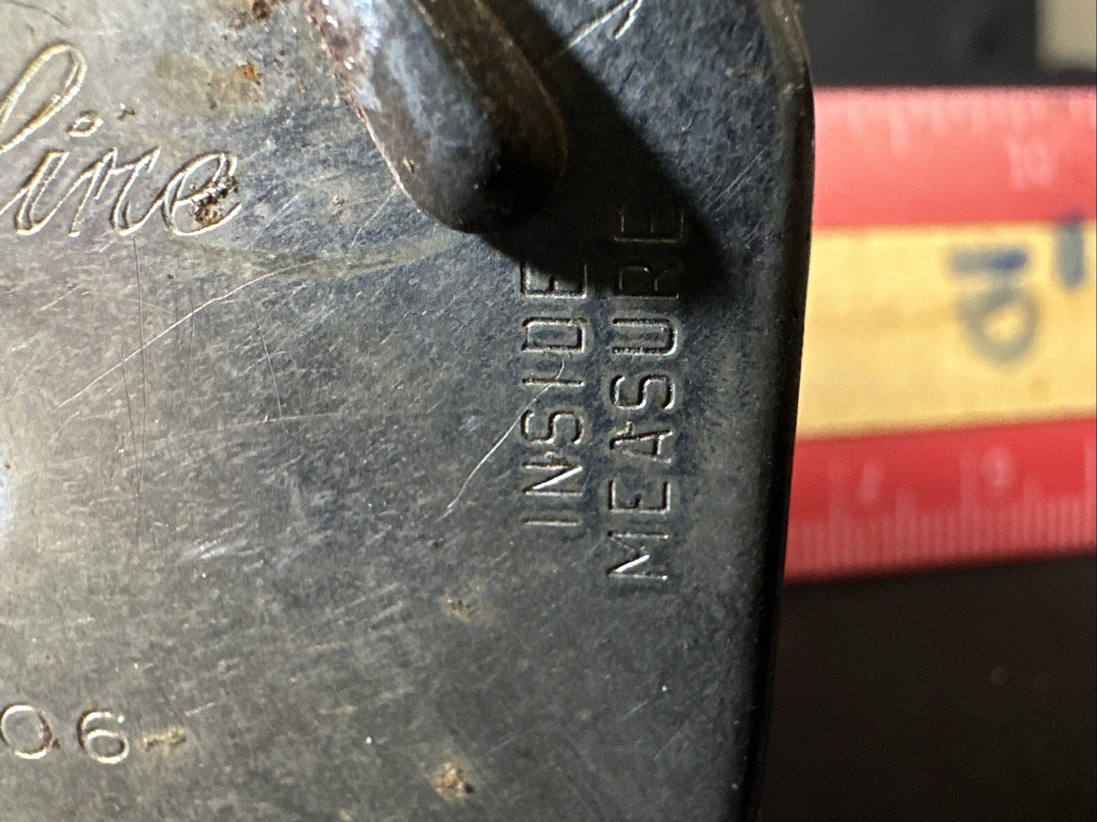 Vintage Metal Tape Measure Streamline # 406 Rocker Lock On Side Housing Works!
