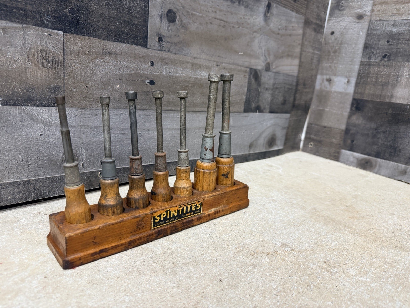 1940 Antique Wood Nut Driver Tool Set Walden Worcester SPINTITES Counter Display