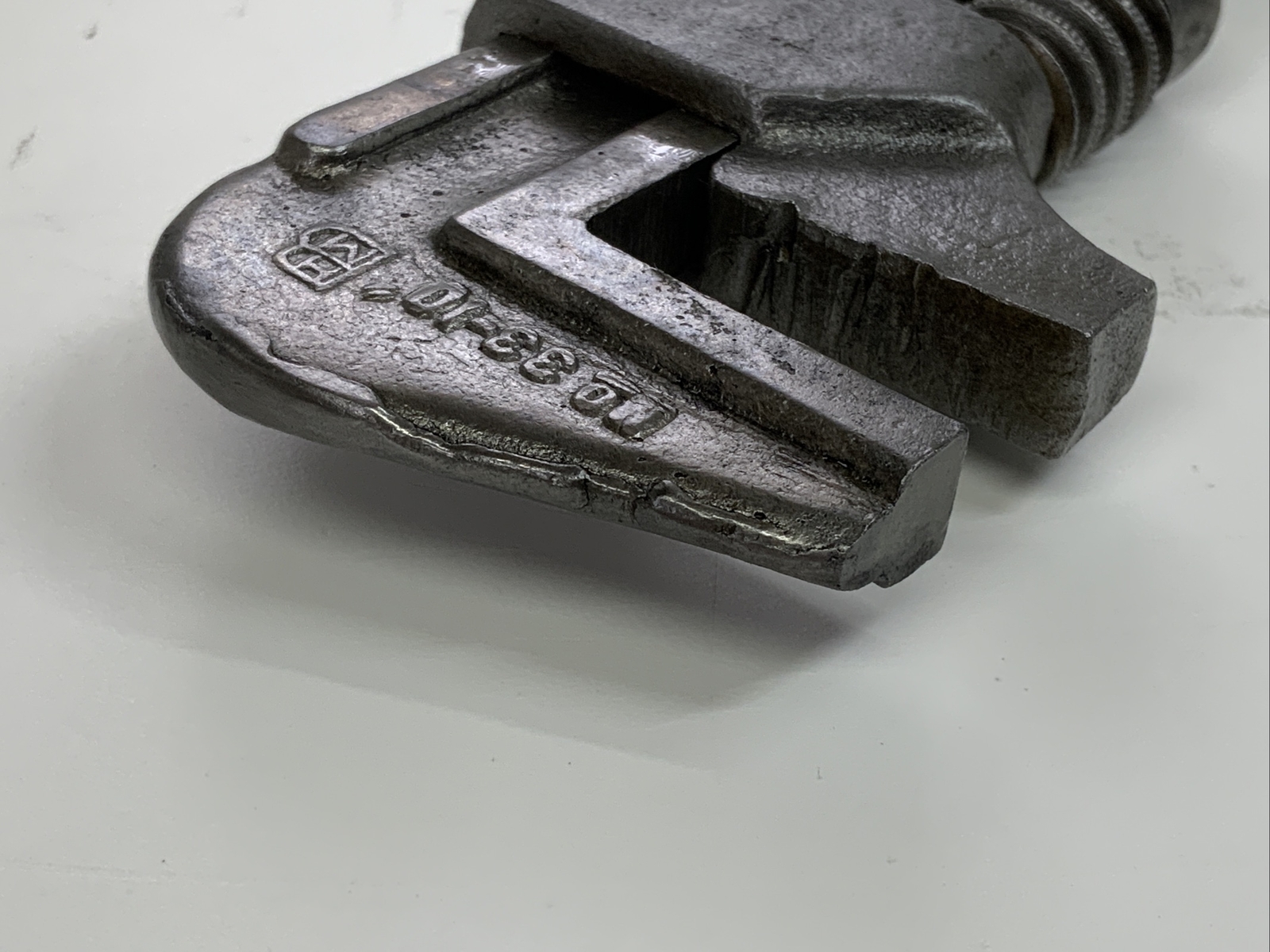 B.H.M. Corp – Bridgeport No. 33-10″ adjustable auto tool kit wrench, USA