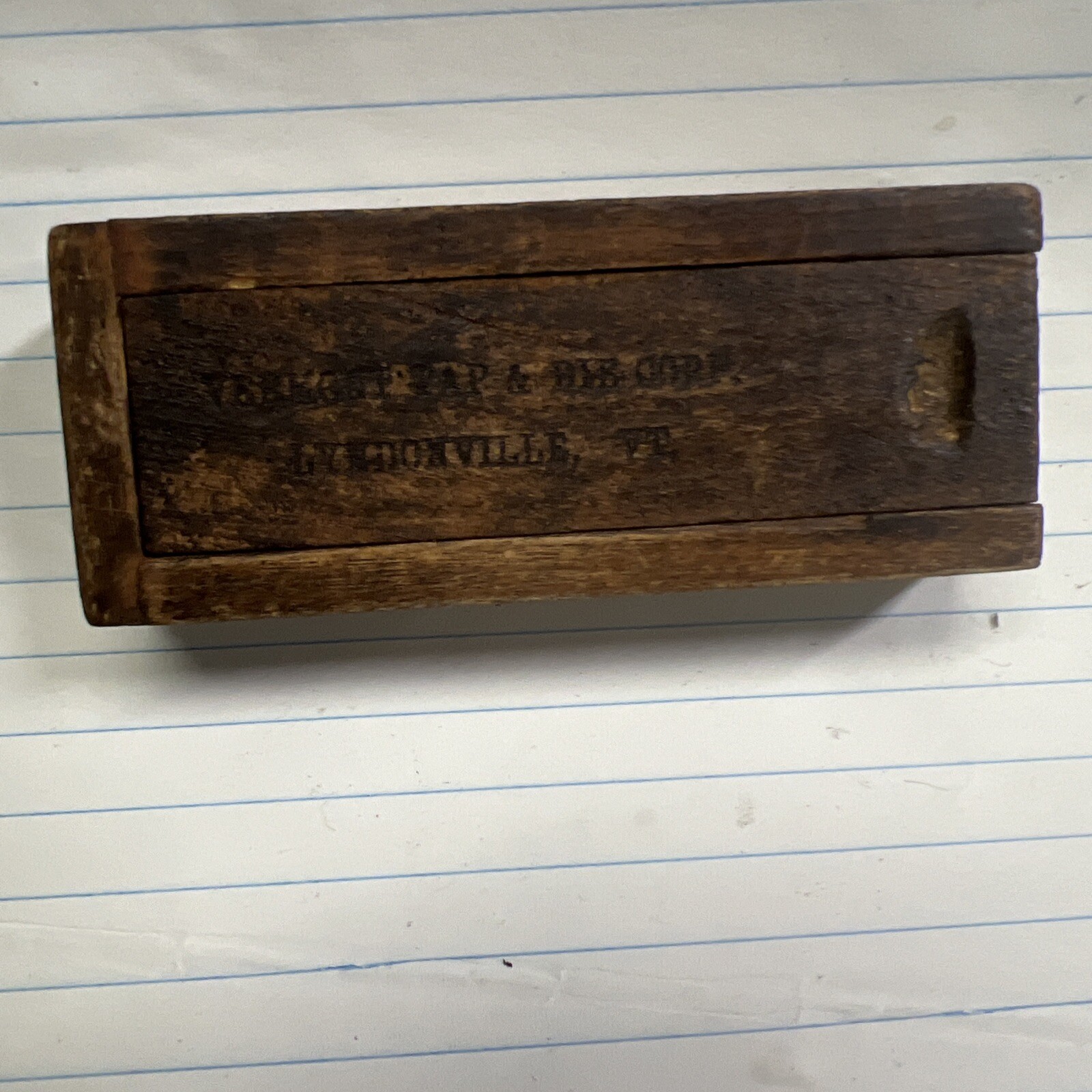 Vintage Vermont Tap & Die Wooden Dove Tail Box. W/ Taps. WOW Item!