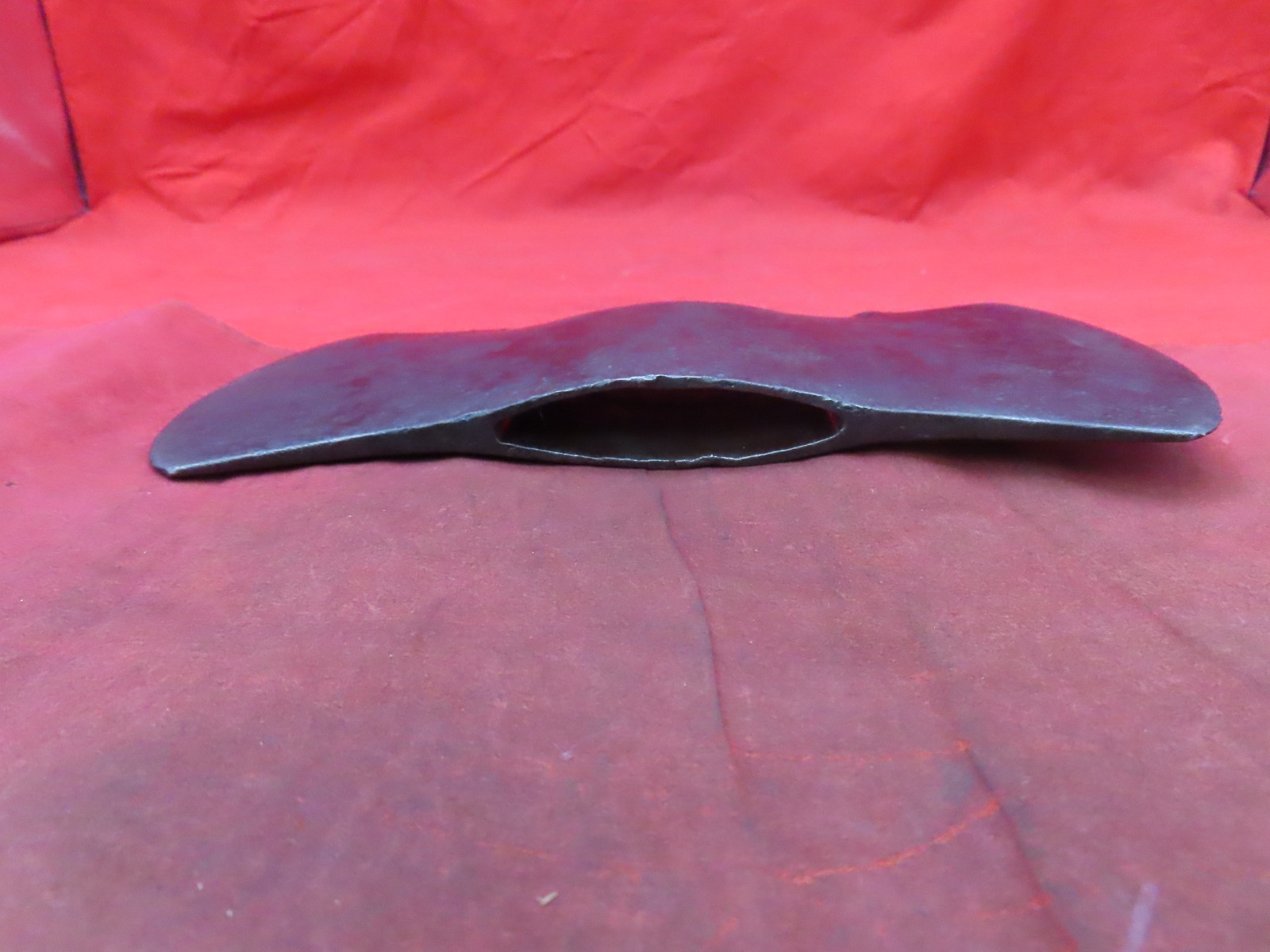 VTG KELLY RED WARRIOR DOUBLE BIT 3 lb 5 oz AXE HEAD LOGGING TOOL LUMBERJACK TOOL