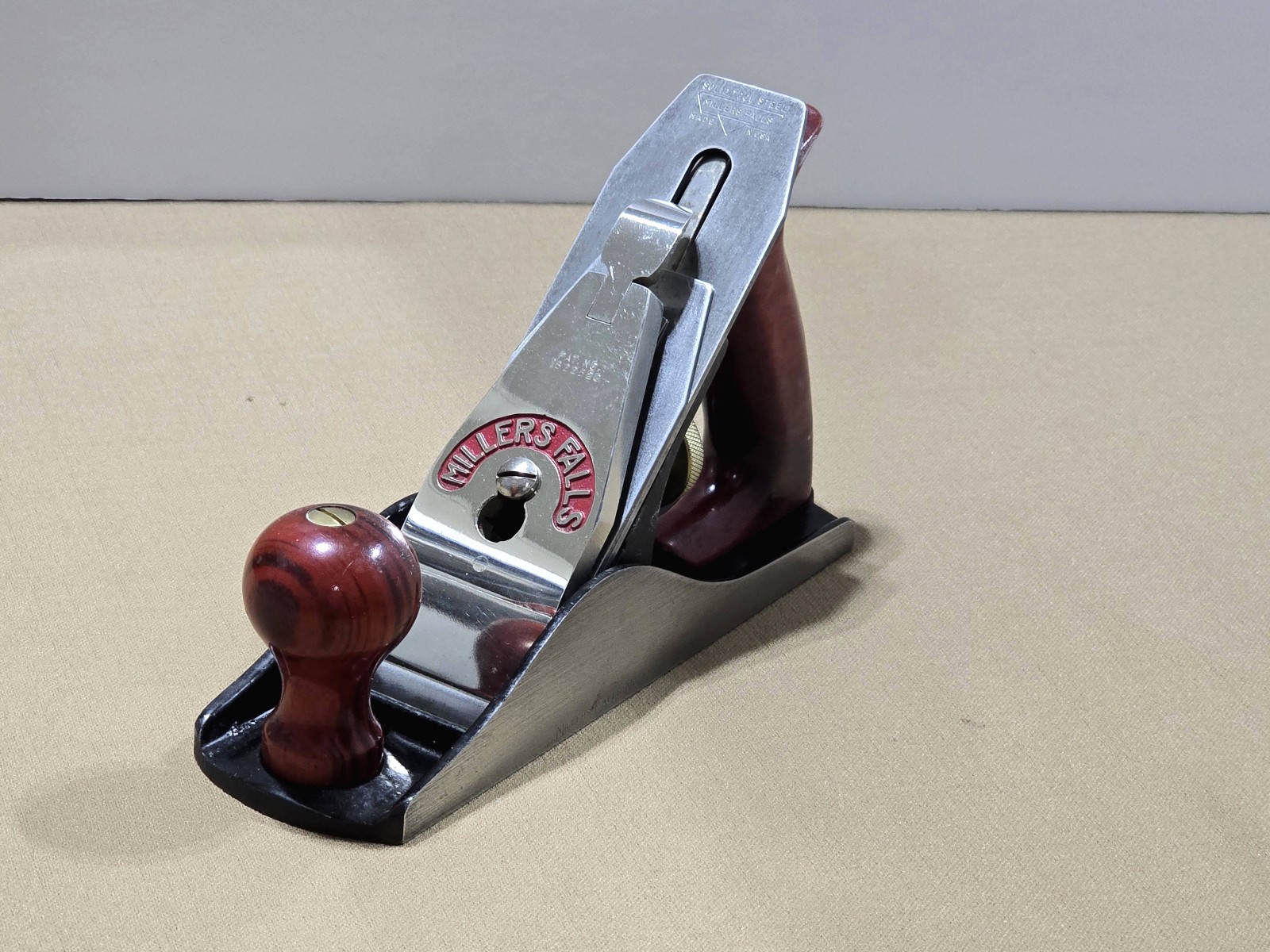 #54 1950’s Vintage MILLERS FALLS NO 9 Type 4 Wood Plane SUPER CLEAN