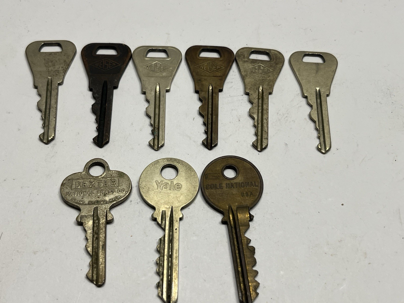 Lot (9) USED Vintage Original Pre-Cut Old Keys Weiser, Yale, Cole