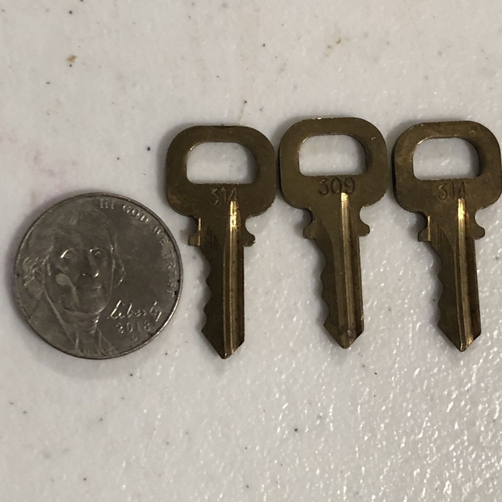 3 vintage smalls Key w/ # 309 & 314 security case, luggage, briefcase, padlocks