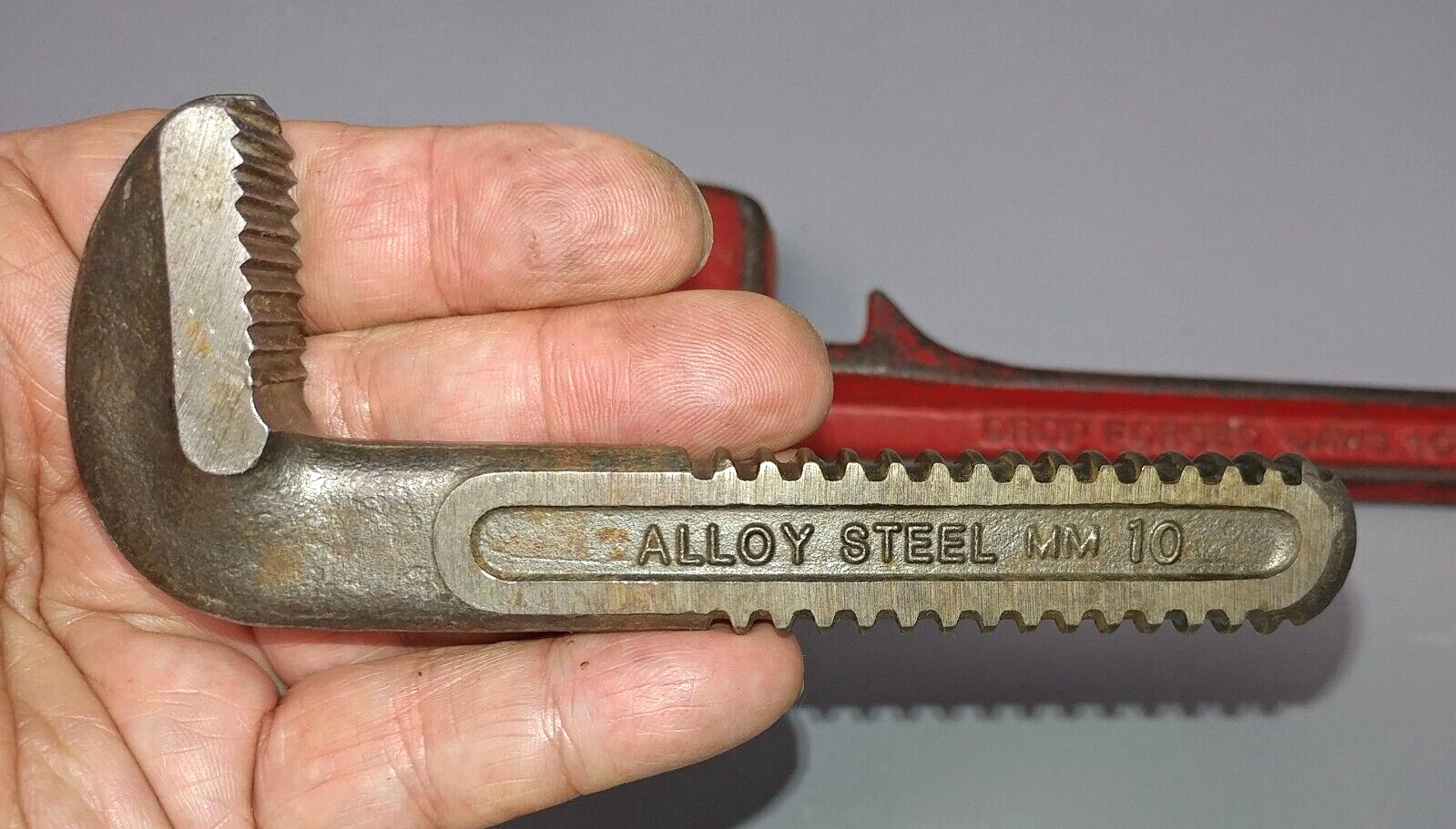 Vintage SerVess 10″ Adjustable Pipe Monkey Wrench Jaw Mechanic Forged Steel