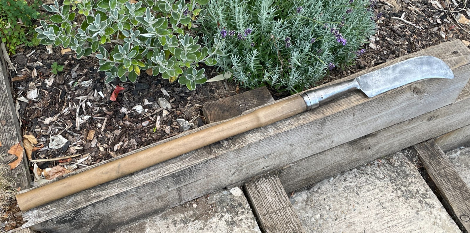 Vintage Long Handled Slasher Sickle Billhook Garden Old Tool