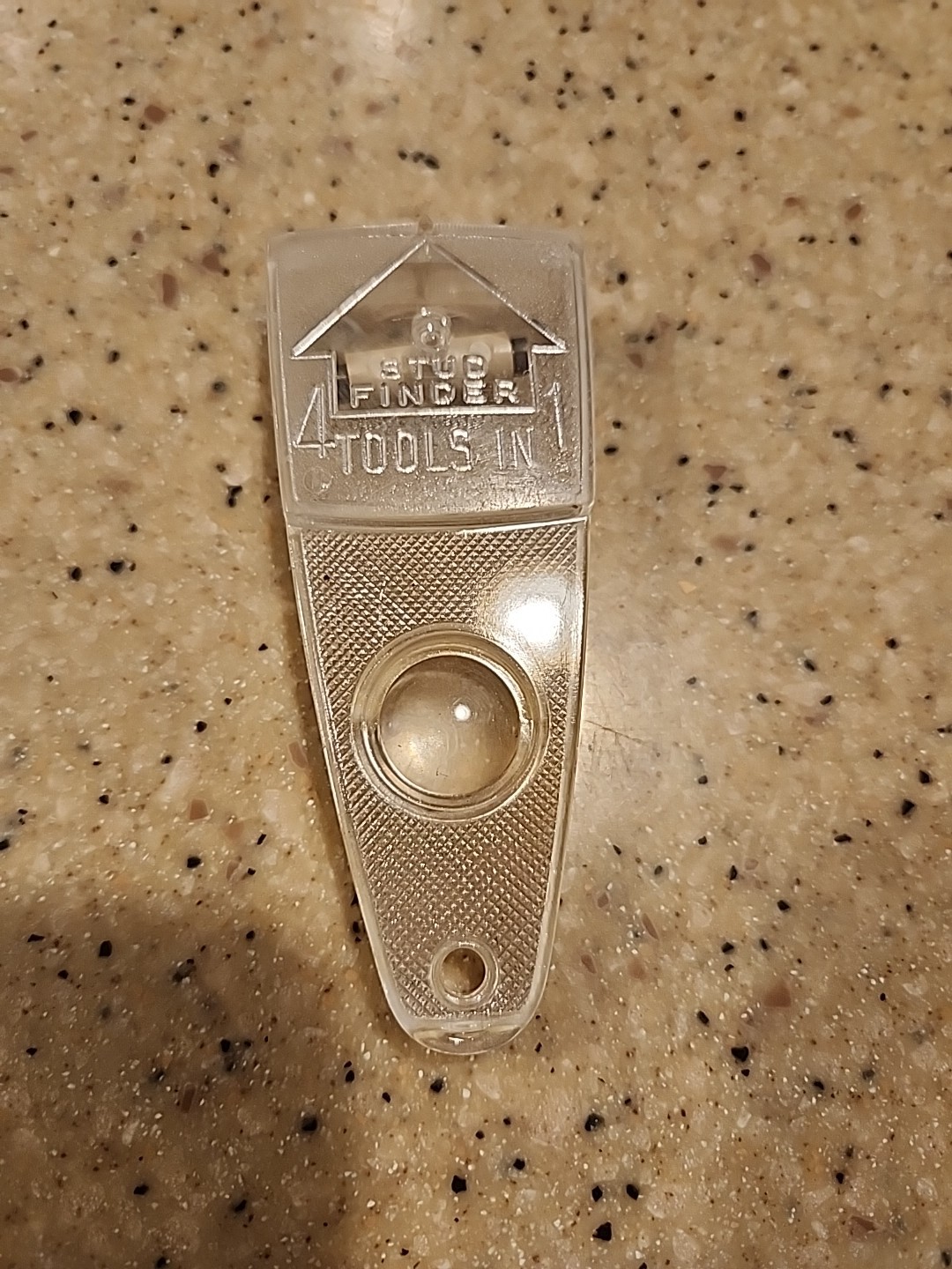 4-In-1 Tool Remington Hardware Co. Stud Finder Compass Magnifier Plumb
