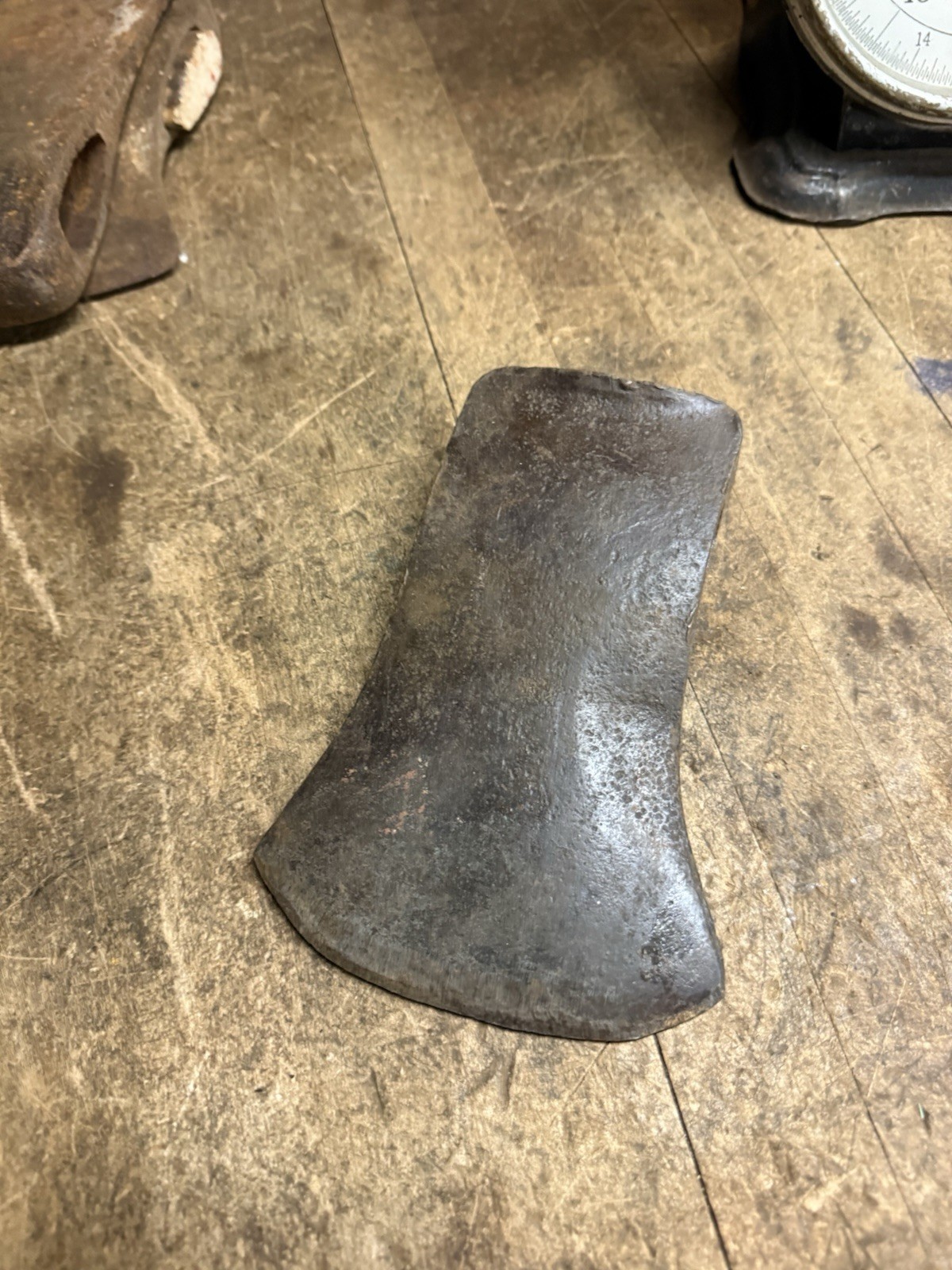 Vintage Rare 3-1/2 Lb Wide Unknown Pattern Single Bit Axe Head Tool Unmarked USA