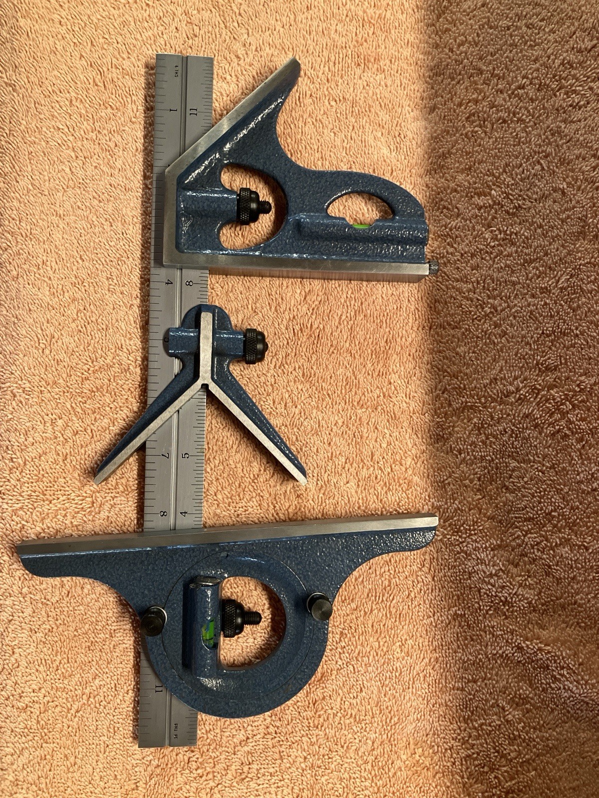 LIGHTLY USED MACHINISTS SQUARE/CENTER HEAD & PROTRACTOR SET