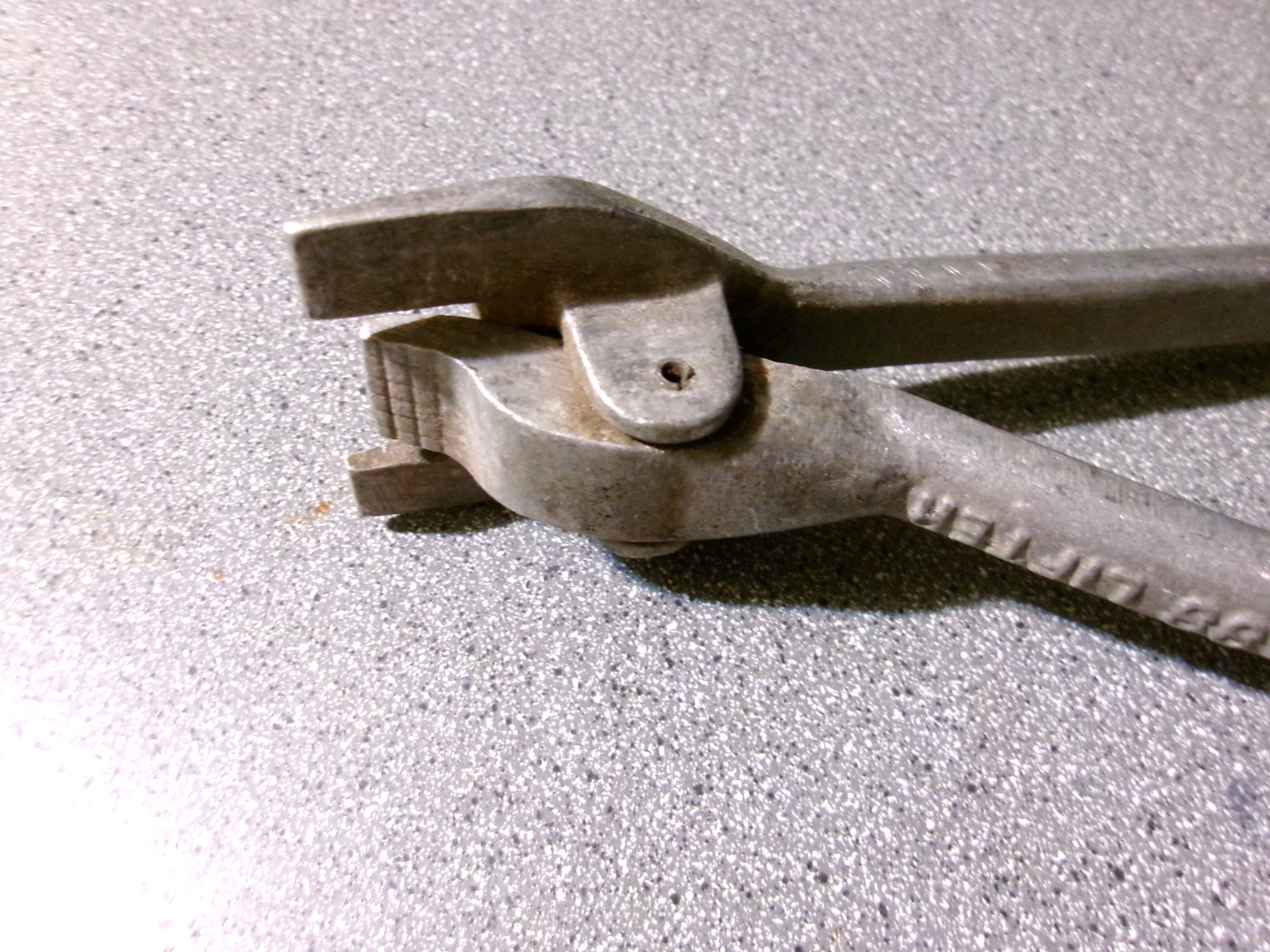 Vintage Tool P-B Glass Lifter Aluminum Patent Pending 10” Glassblowing Rdo