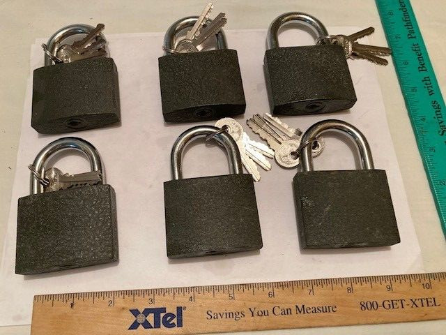 NEW – LOT 6 – LARGE HEAVY DUTY STEEL PADLOCKS / 3 KEYS EACH – ALL LOCKS DIFF KEY