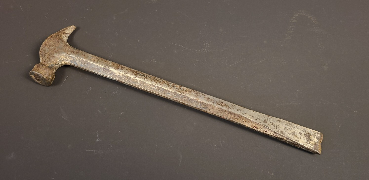 Dasco 399 Hammer Chisel Staple Remover Crate Tool Vtg