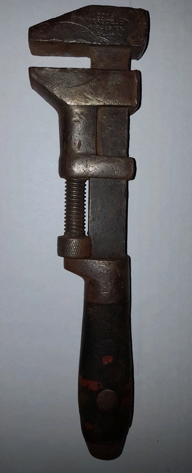 Vtg COES Pipe Monkey WRENCH CO Worcester Mass 10″ wood handle 2lbs 1.4 oz