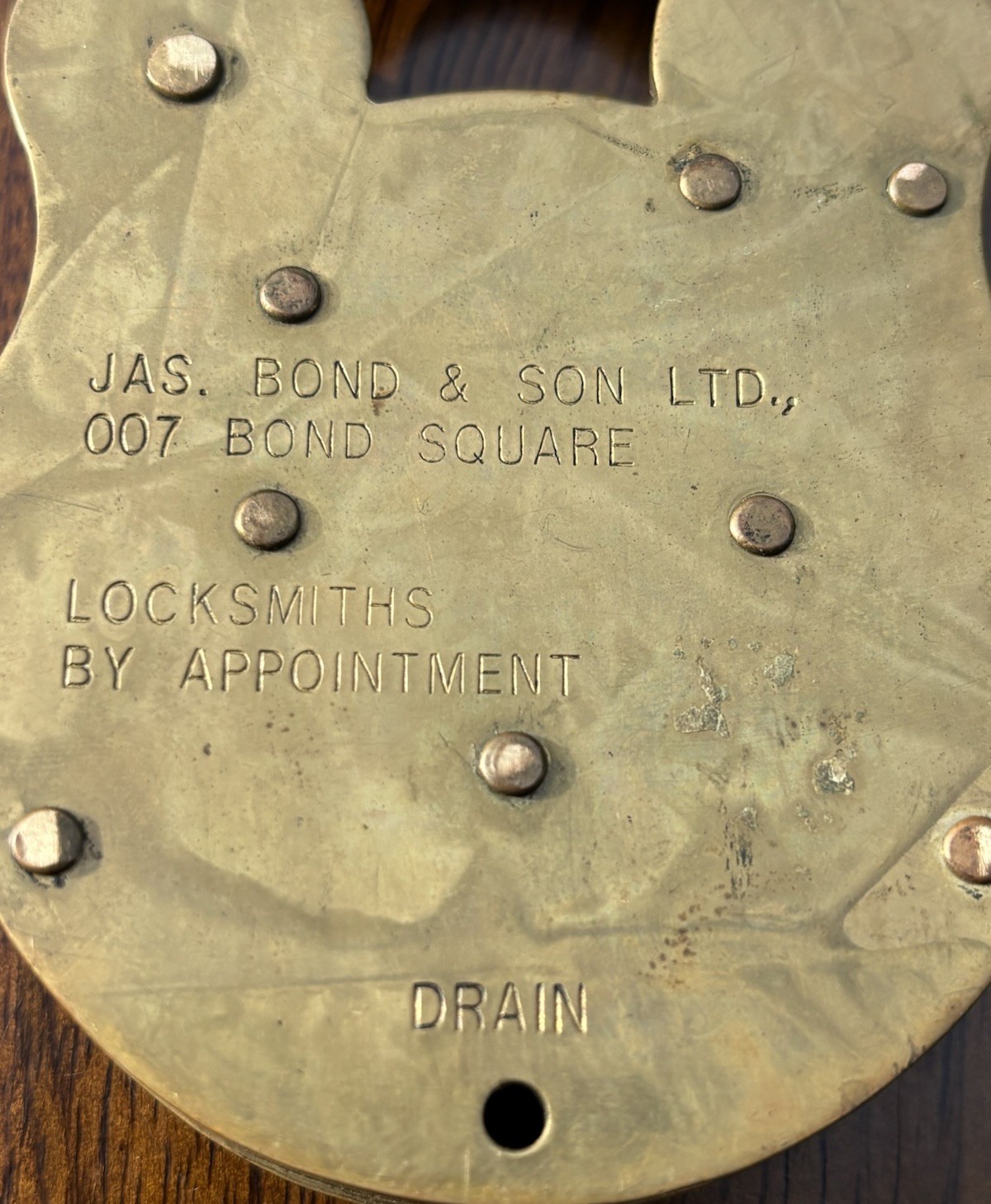 Vintage/Antique Tared Pad Lock Solid Brass W/ Key Has Bond & Son 007 Bond Square