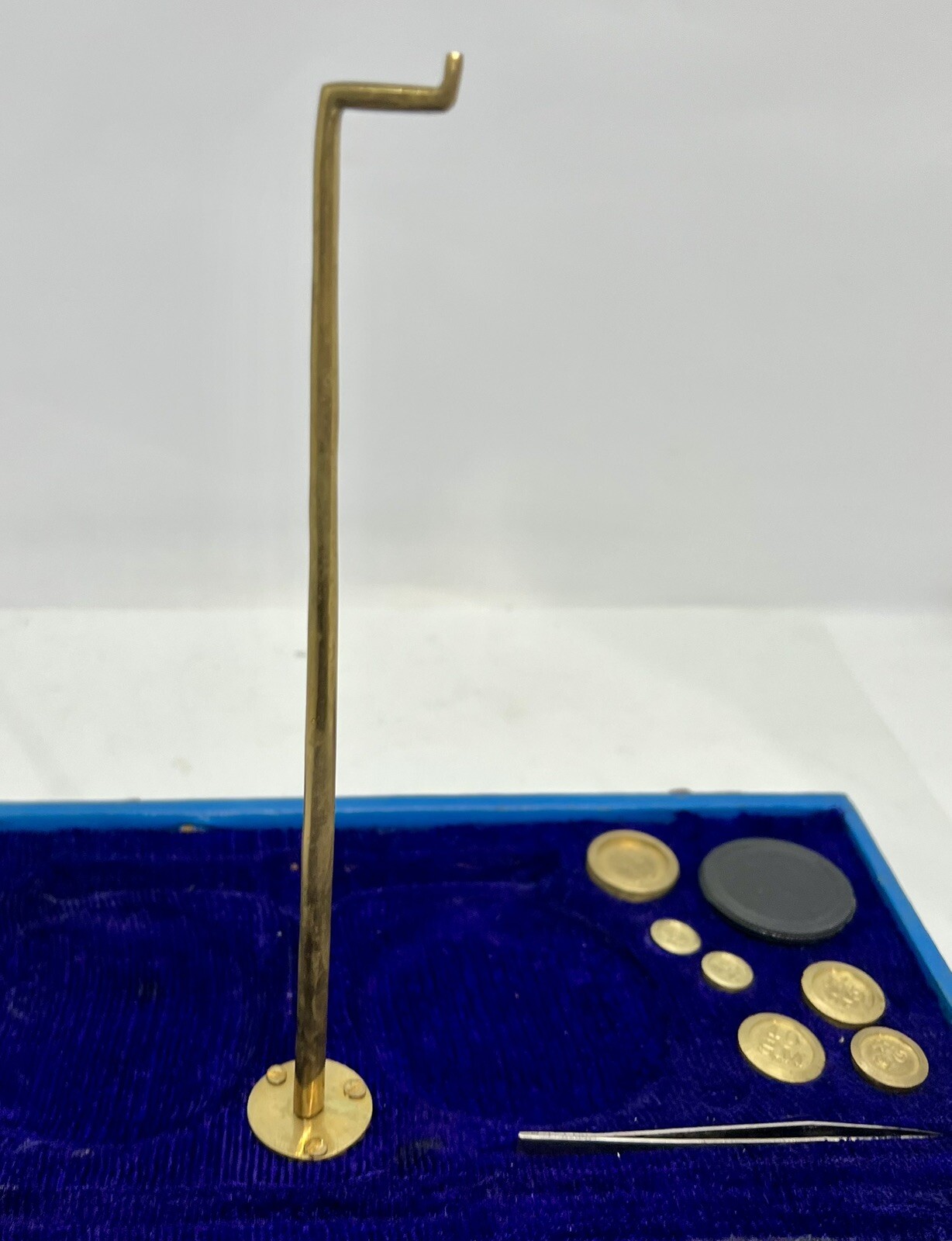 Vintage Brass 50 Gram Traveling Scales & Weights in Blue Case India