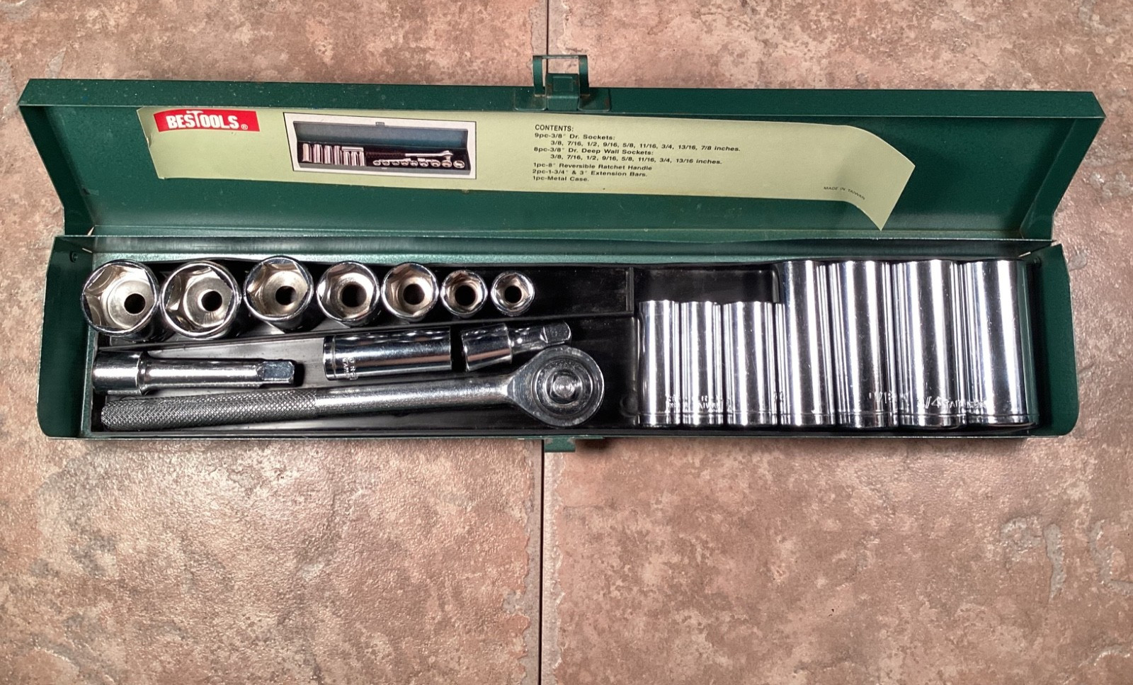 Vintage BesTools Socket Set NOS CR-V 18 Pc 3/8 in. Drive Forged Tin Case Chrome