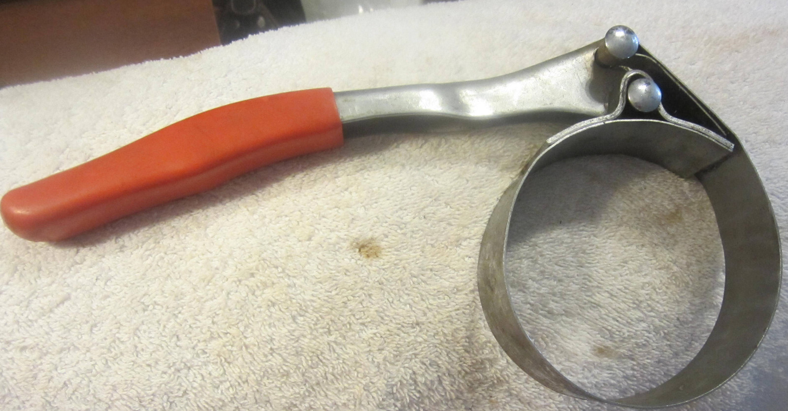 1 all in one,oil Filter Wrench ,USA made tool,Vintage red handle,remover