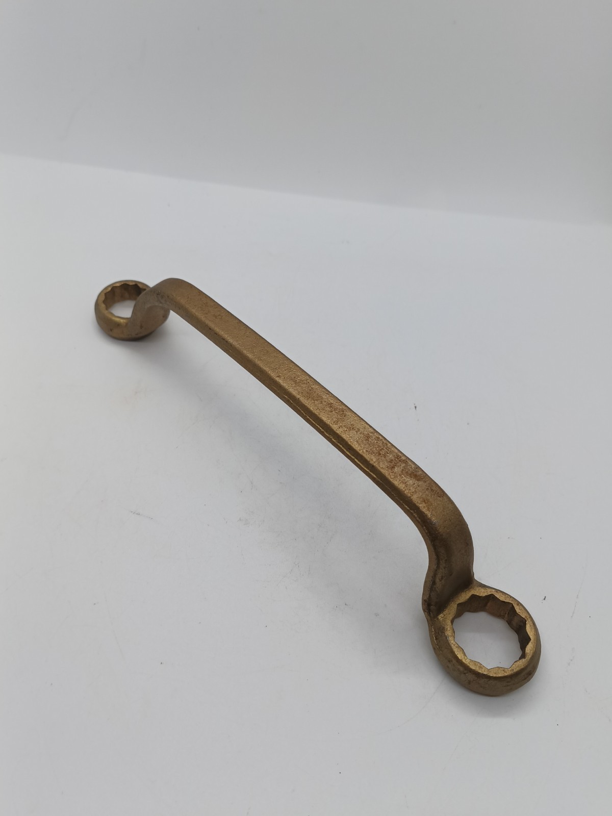 Vintage Ford FoMoCo USA 01A-17017B M tractor Wrench Offset Double Box End Golden