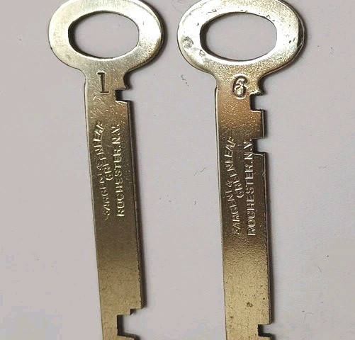 2 Keys – Sargent & Greenleaf Co Rochester NY # 1 & # 6 Flat Skeleton Key 2” Long