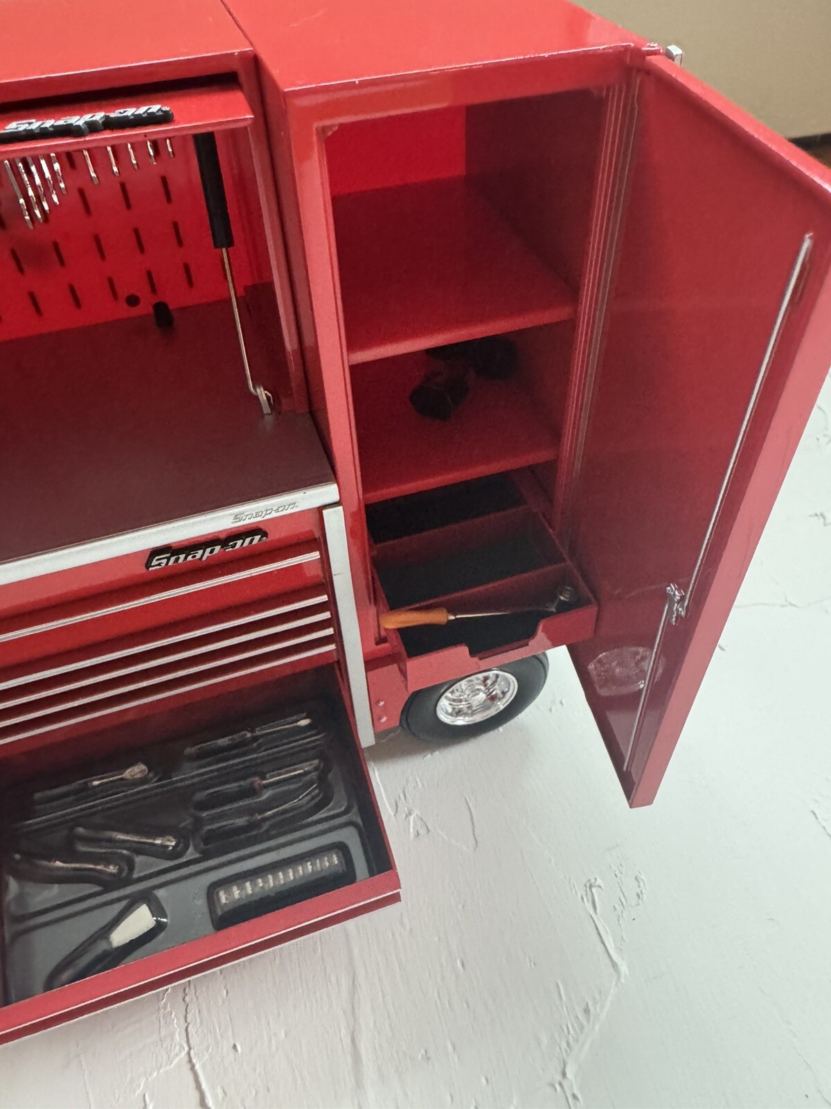 Snap-on Mini Pit Wagon Limited Edition Dale Earnhardt Toolbox