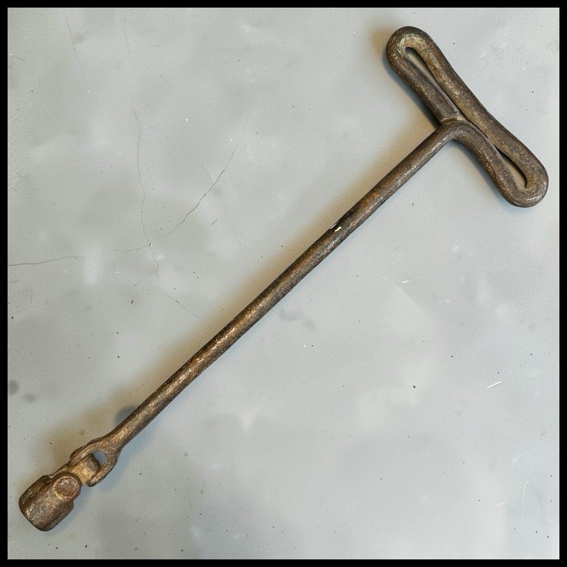 Antique Model T Ford Swivel Joint T-Handle Socket Wrench Universal Auto Tool