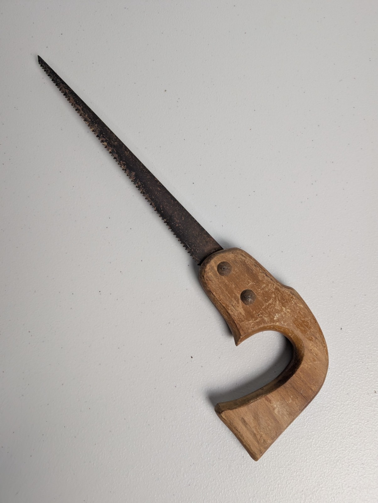 Vintage Keyhole Hand Saw Traditional Wood Grip Retro Workshop Hand Tool