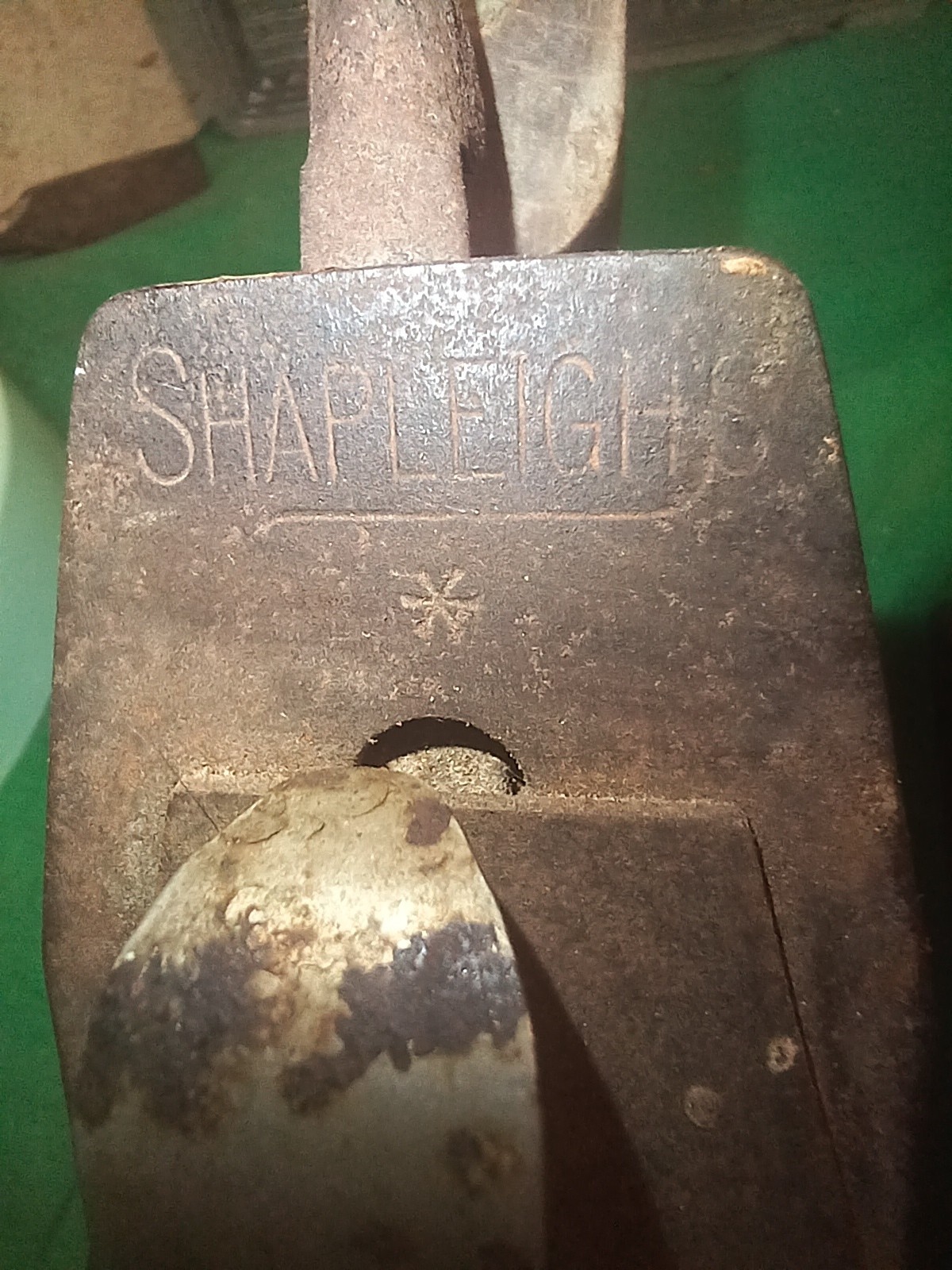 3 old wood smoothing planes