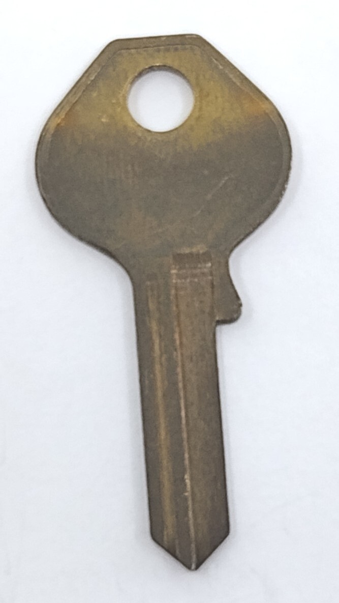 Curtis M-12 Blank Key Eastlake O Appx 1-7-8″ Uncut New Old Stock