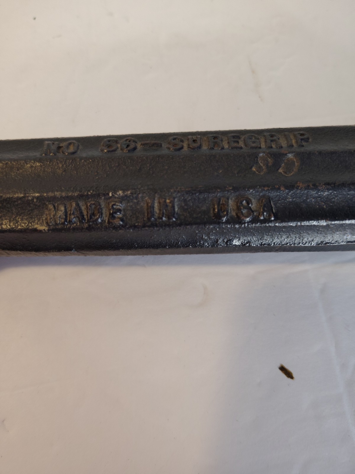 Suregrip No. 56 Antique Cast Iron Nail Puller Tool Bridgeport Hardware USA Made