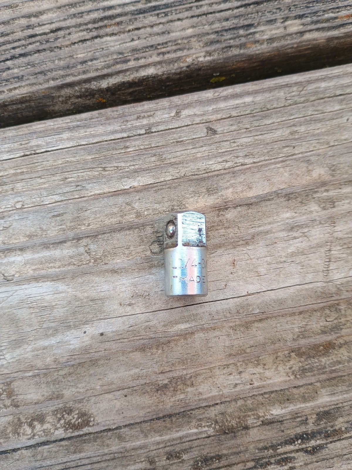 Vintage Husky 1/4″ Drive to 3/8″ Drive Adapter CM-80 USA