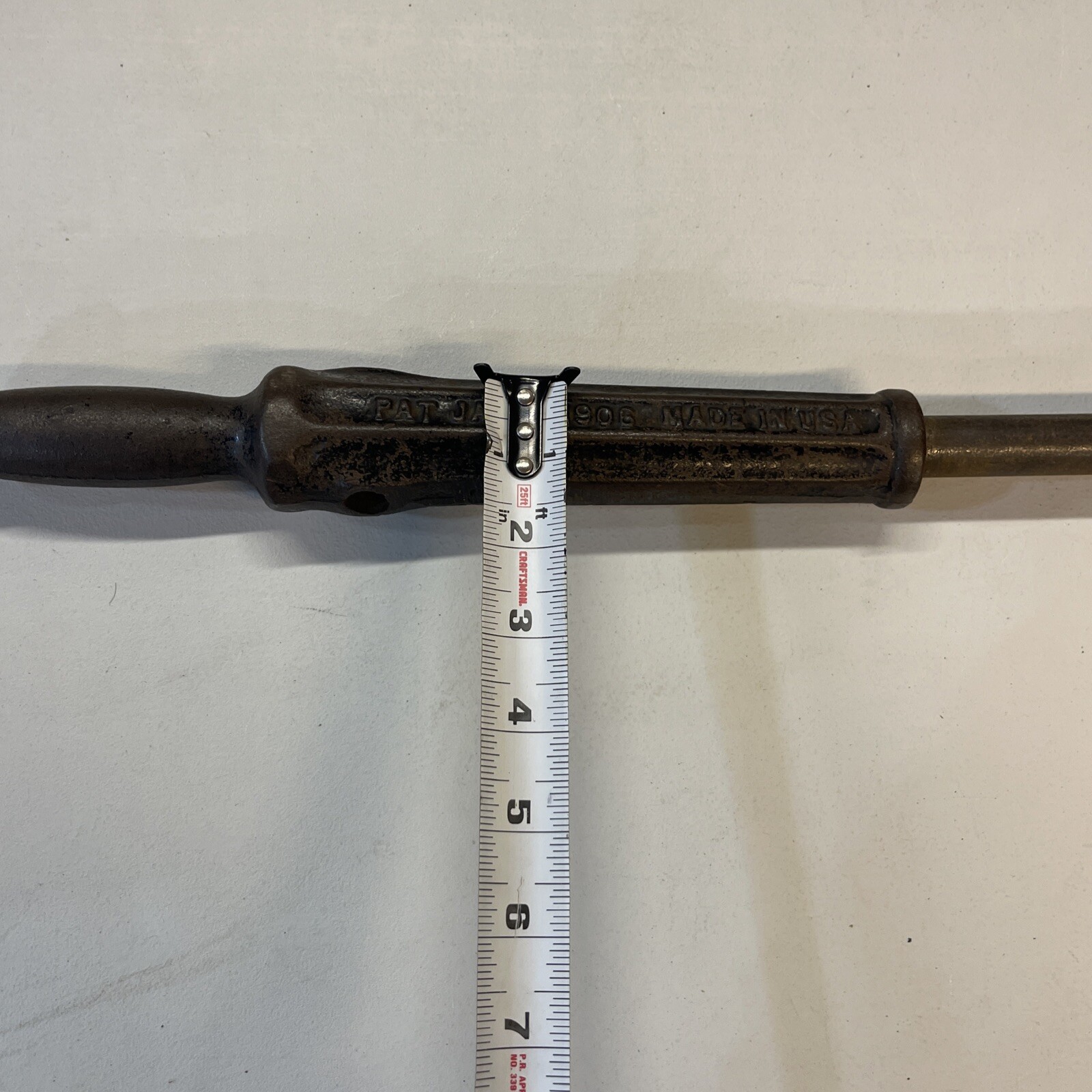 Antique Used “New Jumbo 1906 Nail Puller by Bridgeport Hardware MFG Corp” Tool