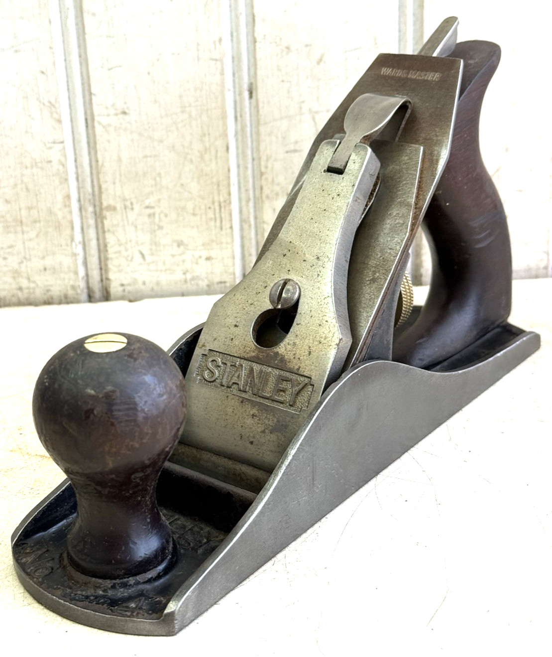 Vintage Woodworking Plane STANLEY BAILEY No.4 Made in USA / WARDS MASTER iron