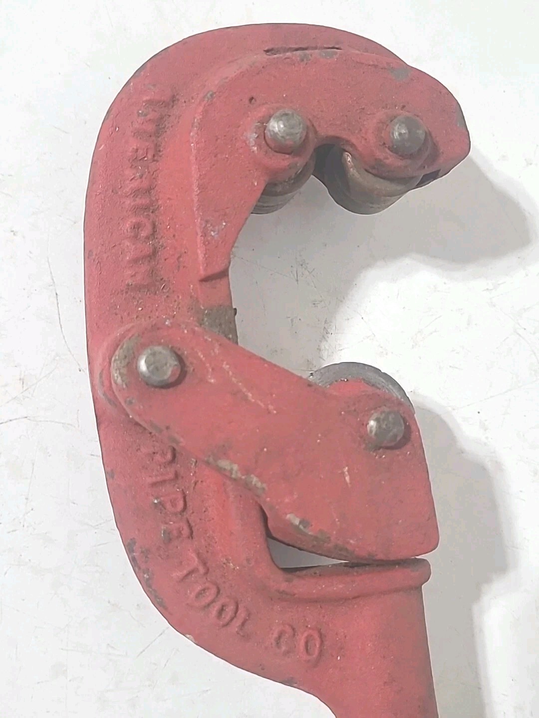 AMERICAN PIPE TOOL Co. SAUNDERS TYPE No. 1 PIPE CUTTER-ANTIQUE HAND TOOL.