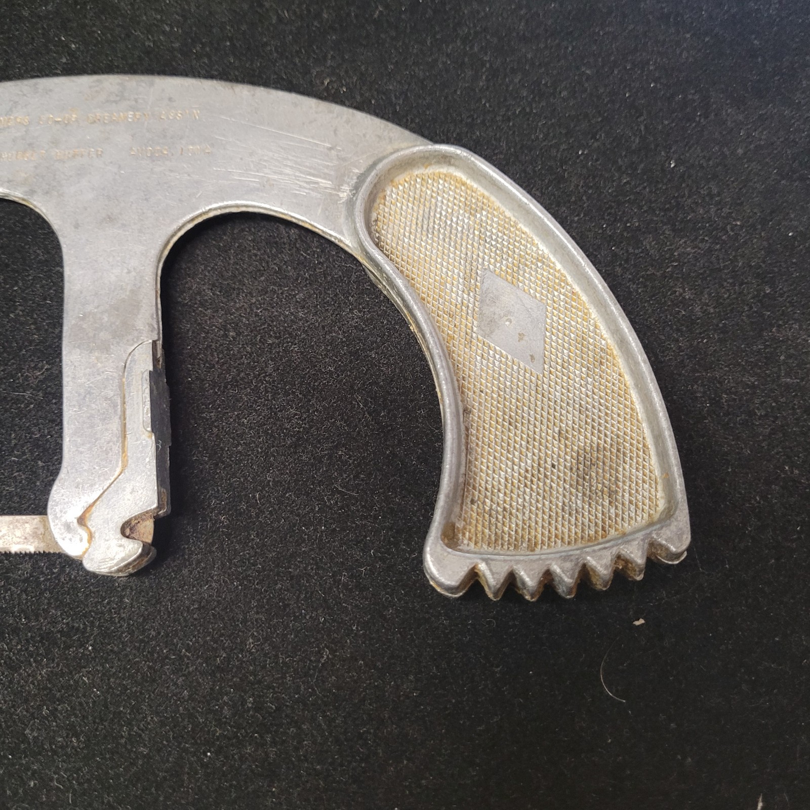 Farmers CO OP Creamery Ass’n Golden Nuggey Butter Avoca IA MH aluminum saw